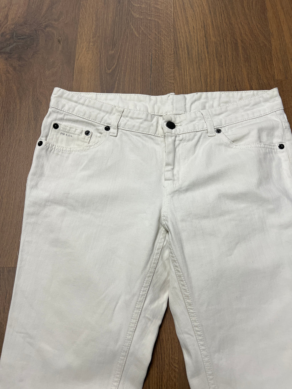 Prada White Pants🙋‍♀️ (30x30)
