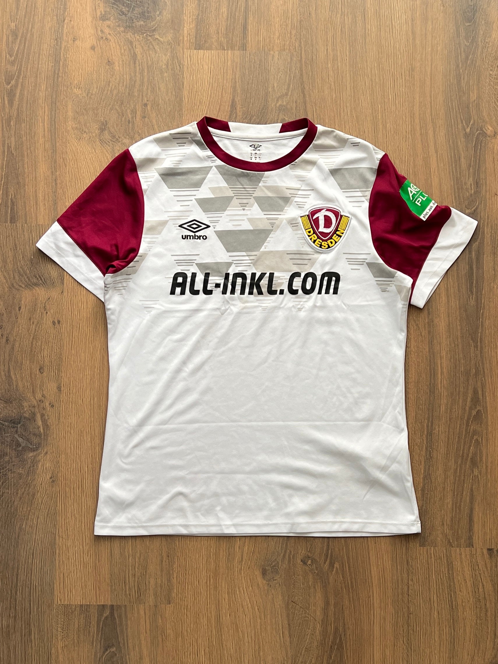 2021/22 Dynamo Dresden Third Jersey (M)