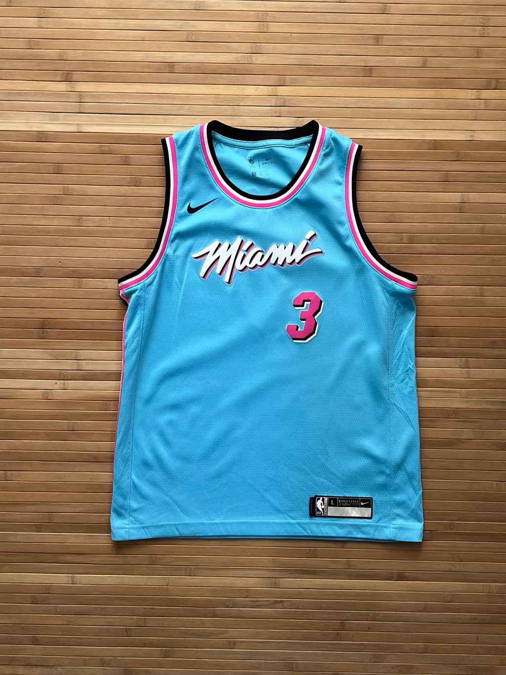Miami Wade Basketball Jersey(M)