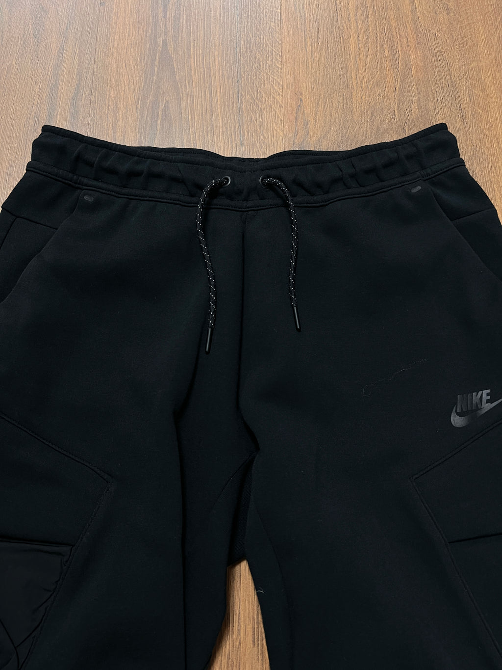 Nike Tech Cargo Sweatpants (M)