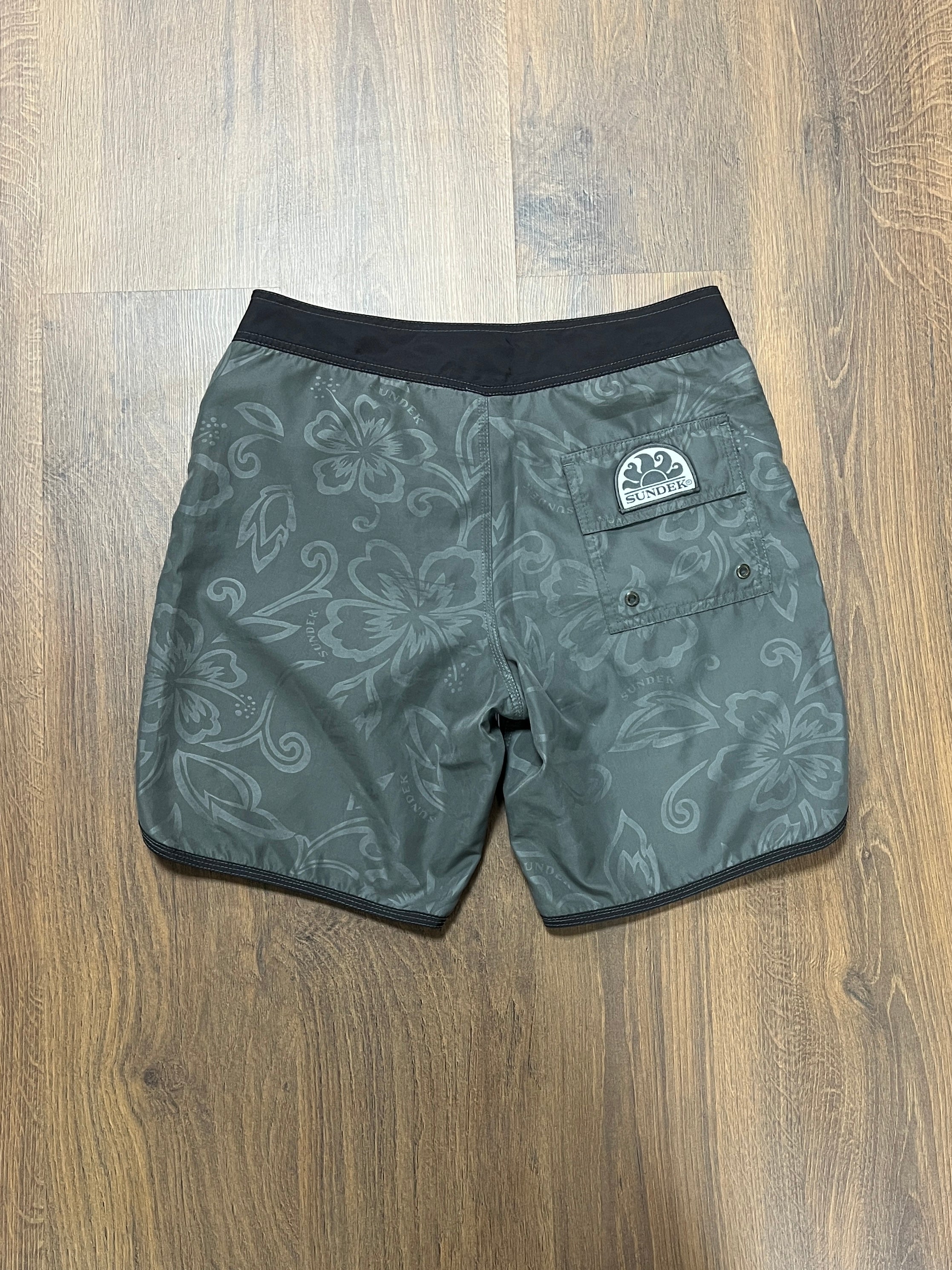 Sundek Flower Boardshorts (32)