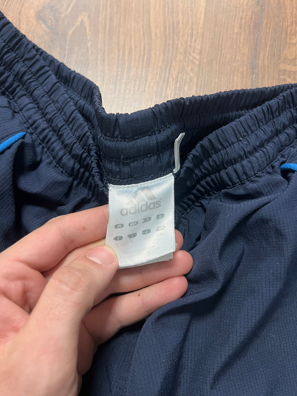Adidas Trackpants (L)