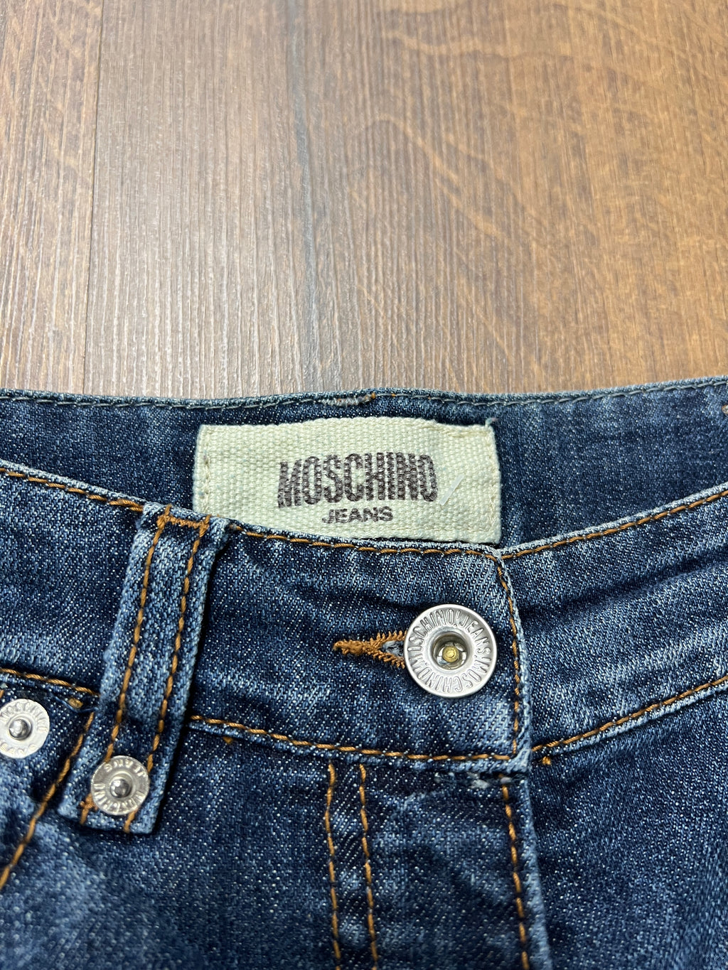 Moschino Capris Heart🙋‍♀️ (30)