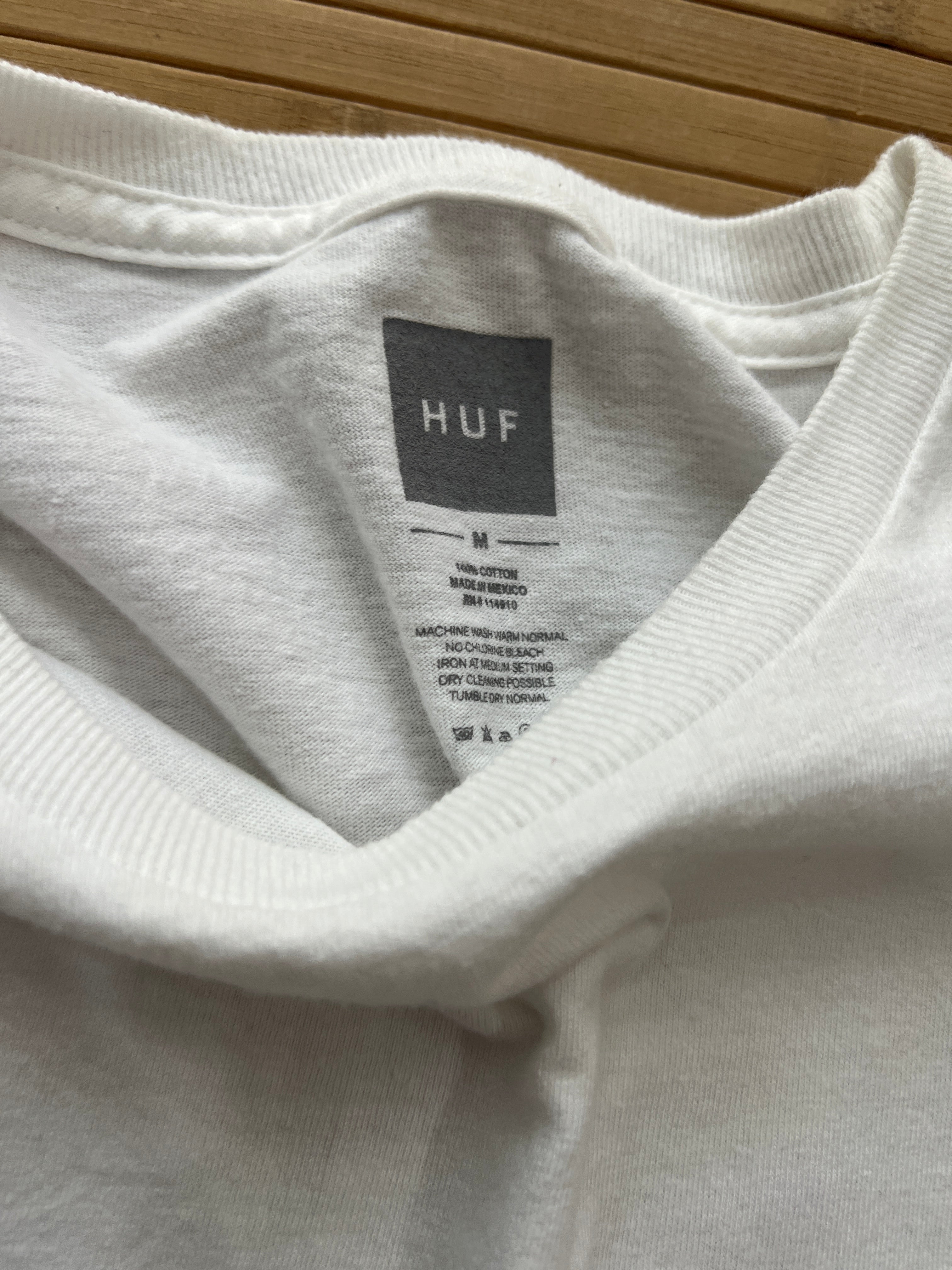 Huff Rose Tshirt (M)