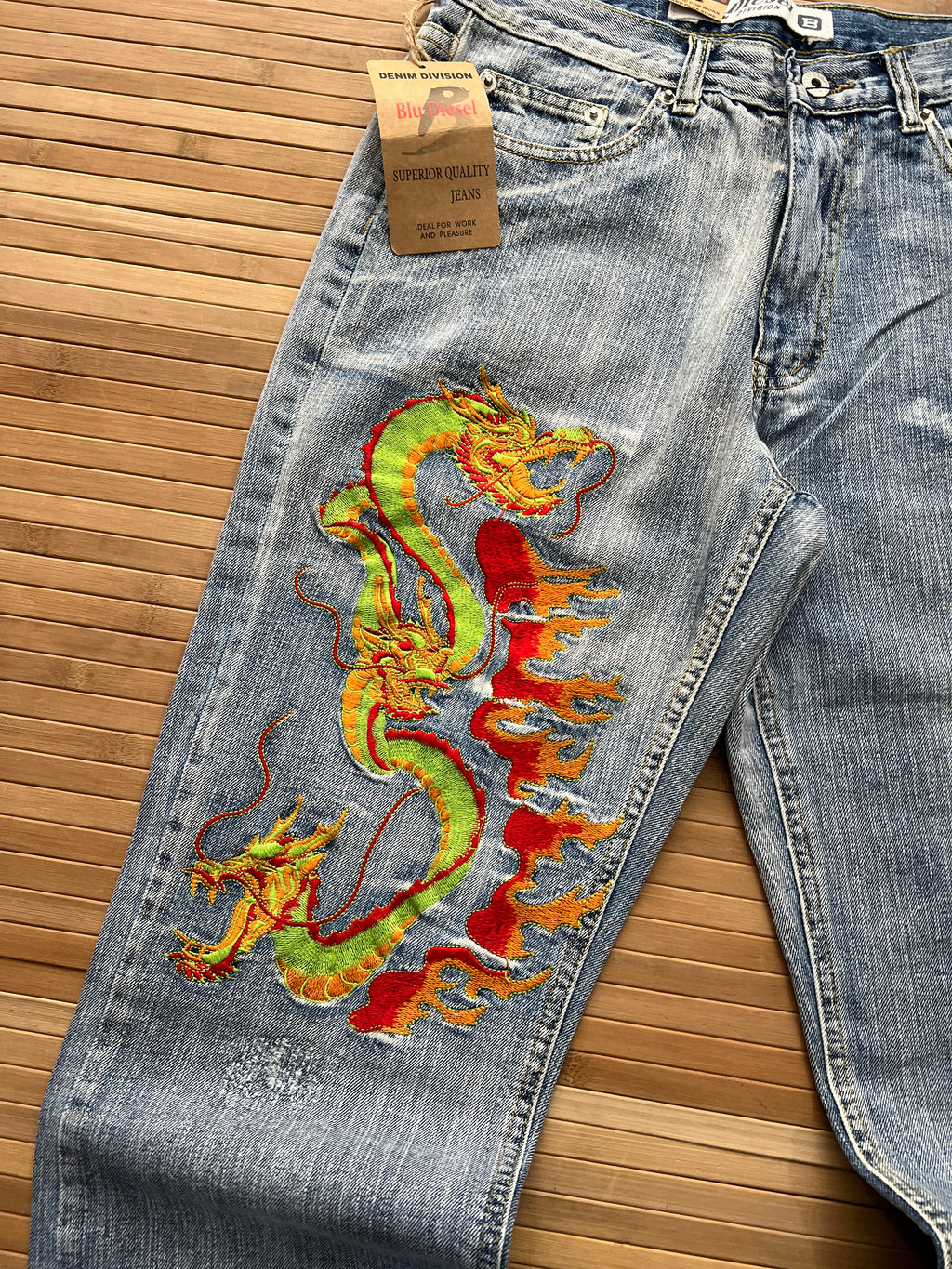 Brand New Diesel Dragon Jeans 🙋‍♀️(28x32)