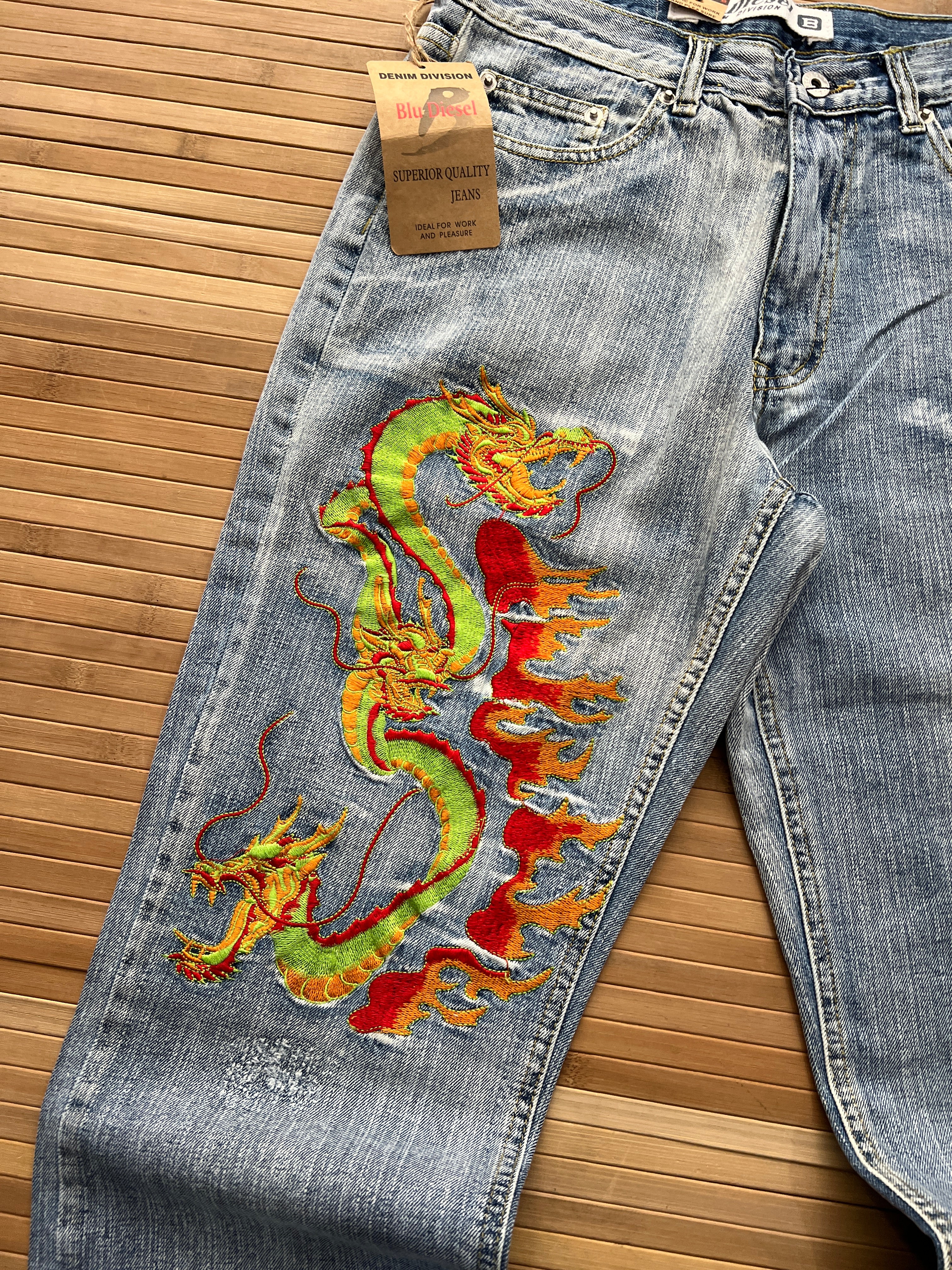 Brand New Diesel Dragon Jeans 🙋‍♀️(28x32)