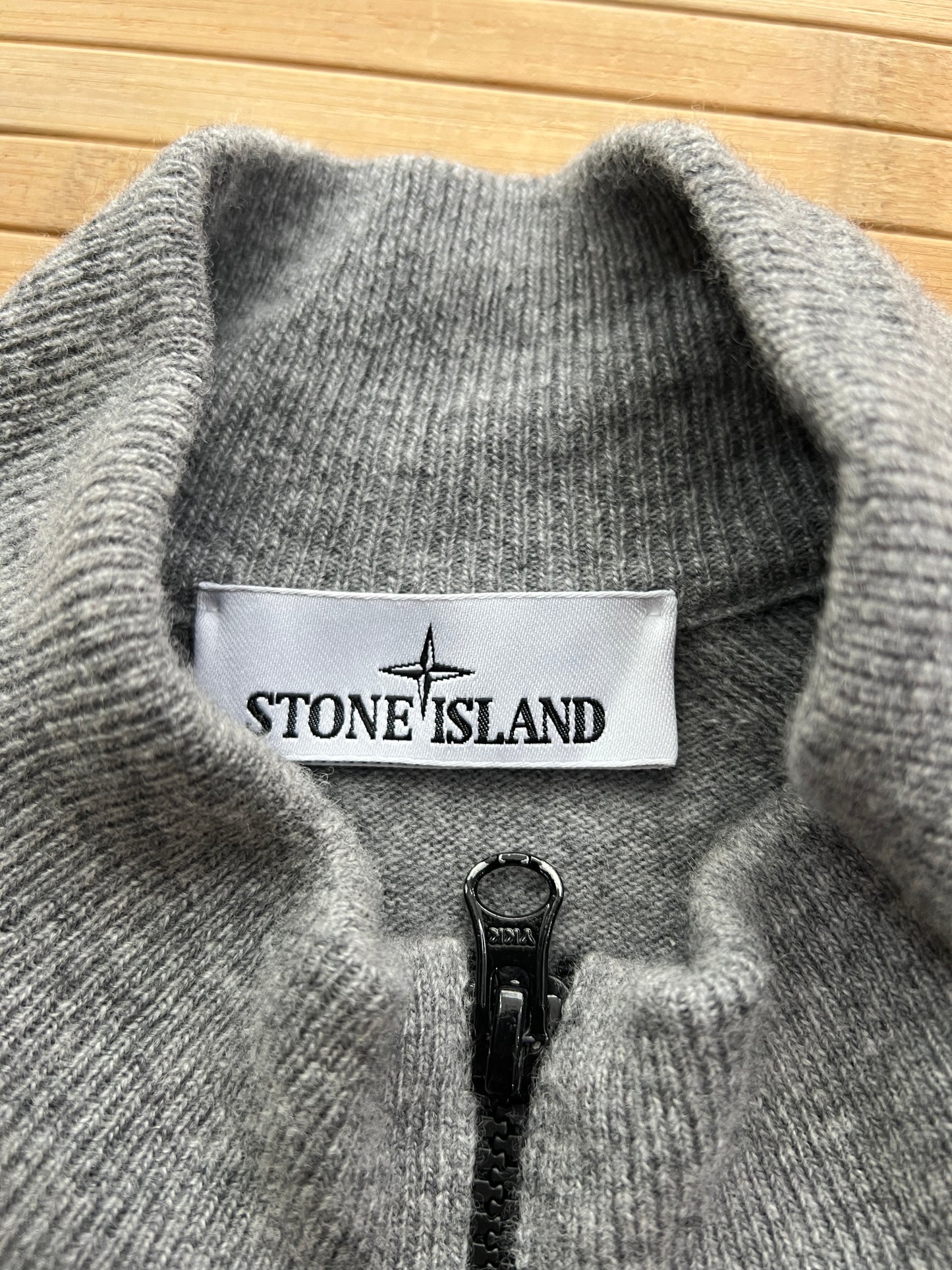 Stone Island Zip Up (L)