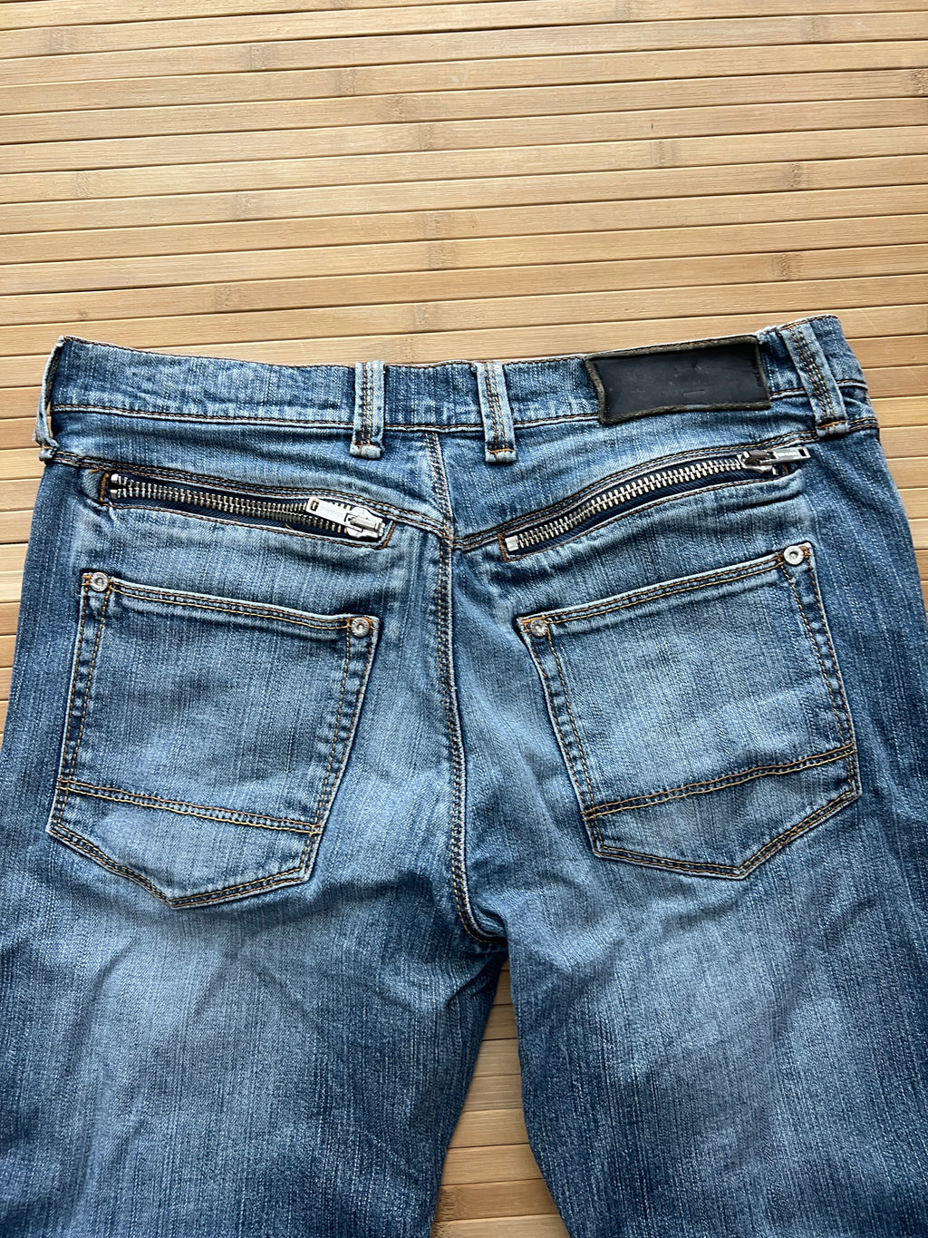 Liu Jeans 🙋‍♀️ (32x30)