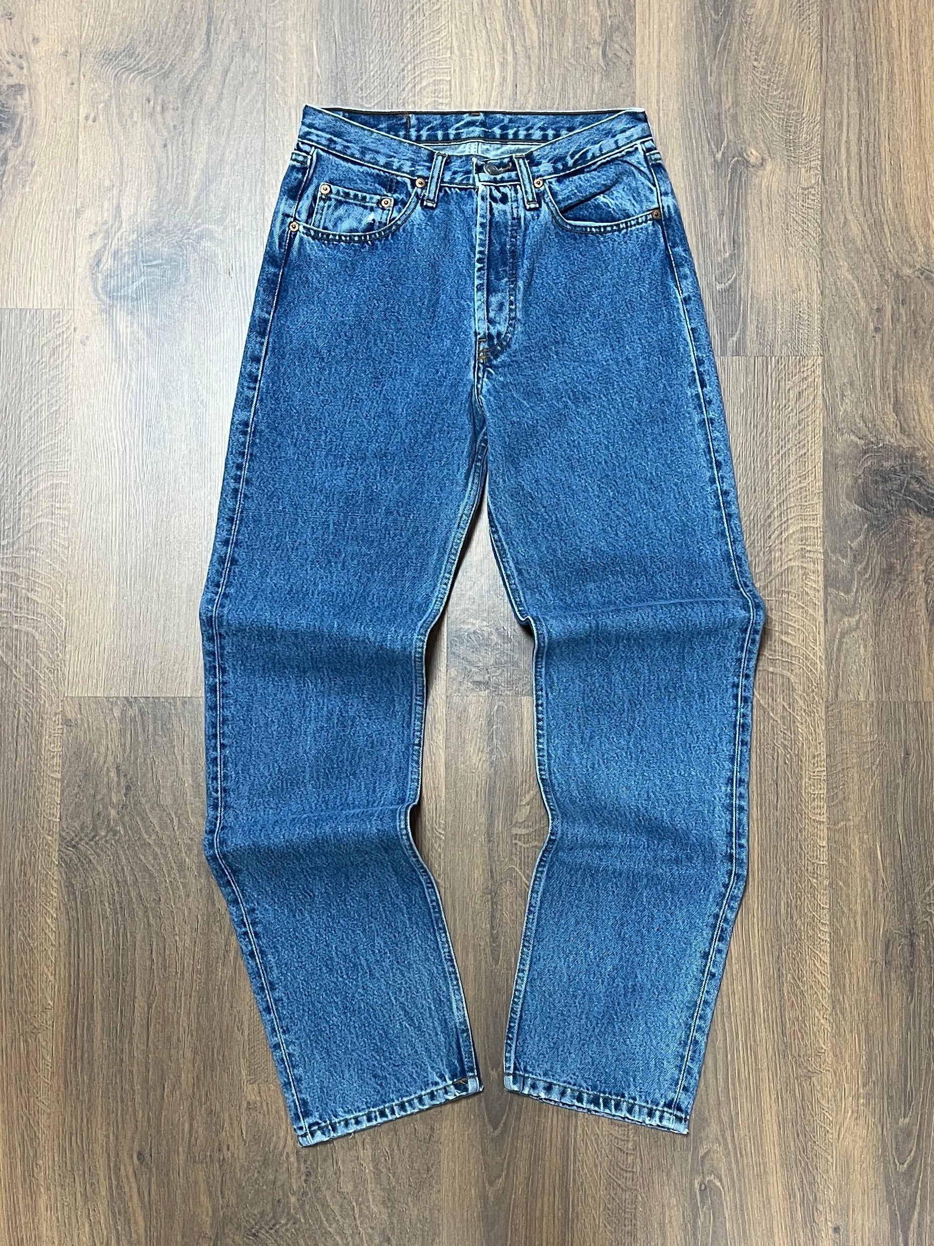 Levis 501 Jeans (28x30)