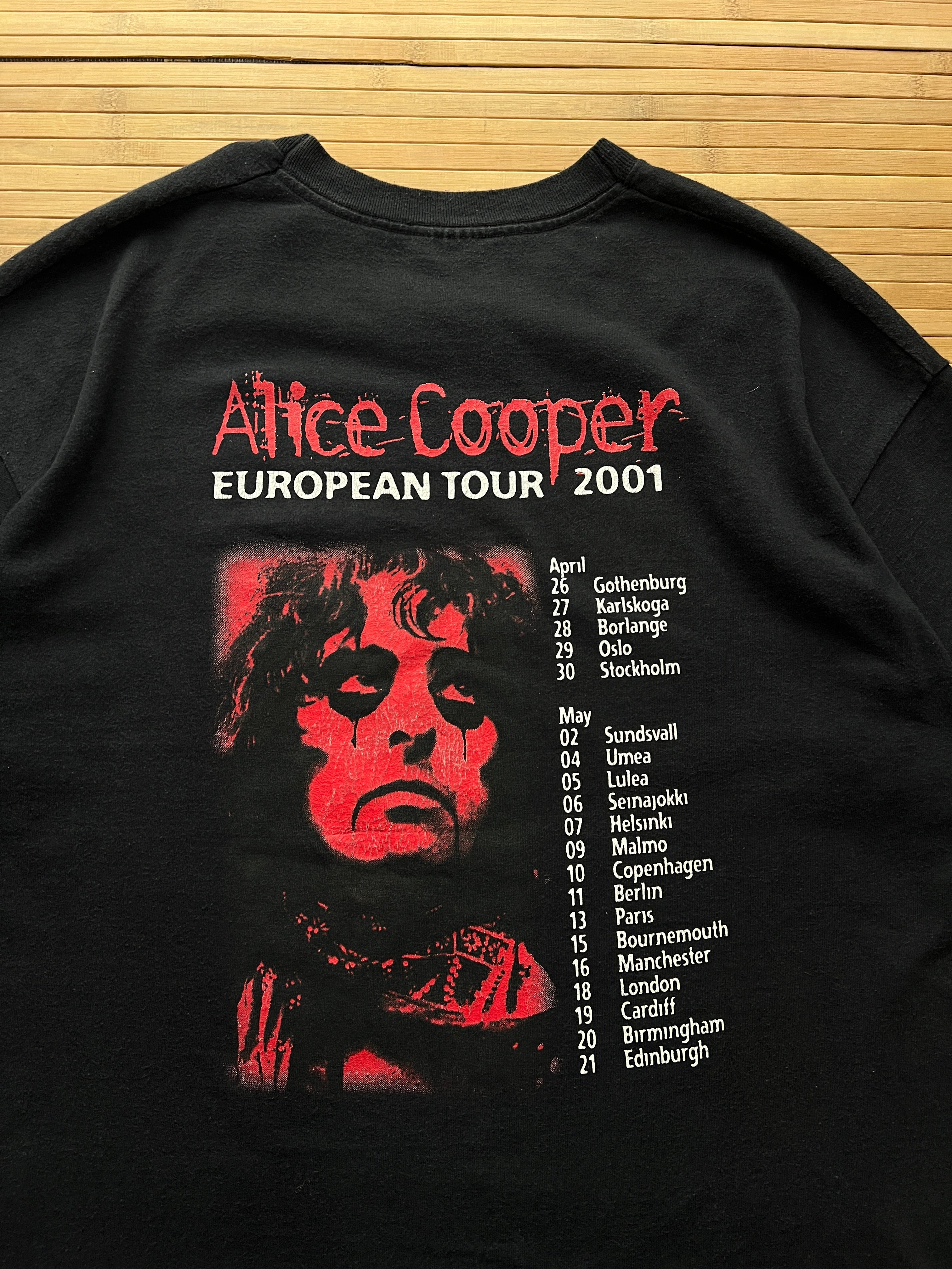 2001 Alice Cooper Tee (XL)