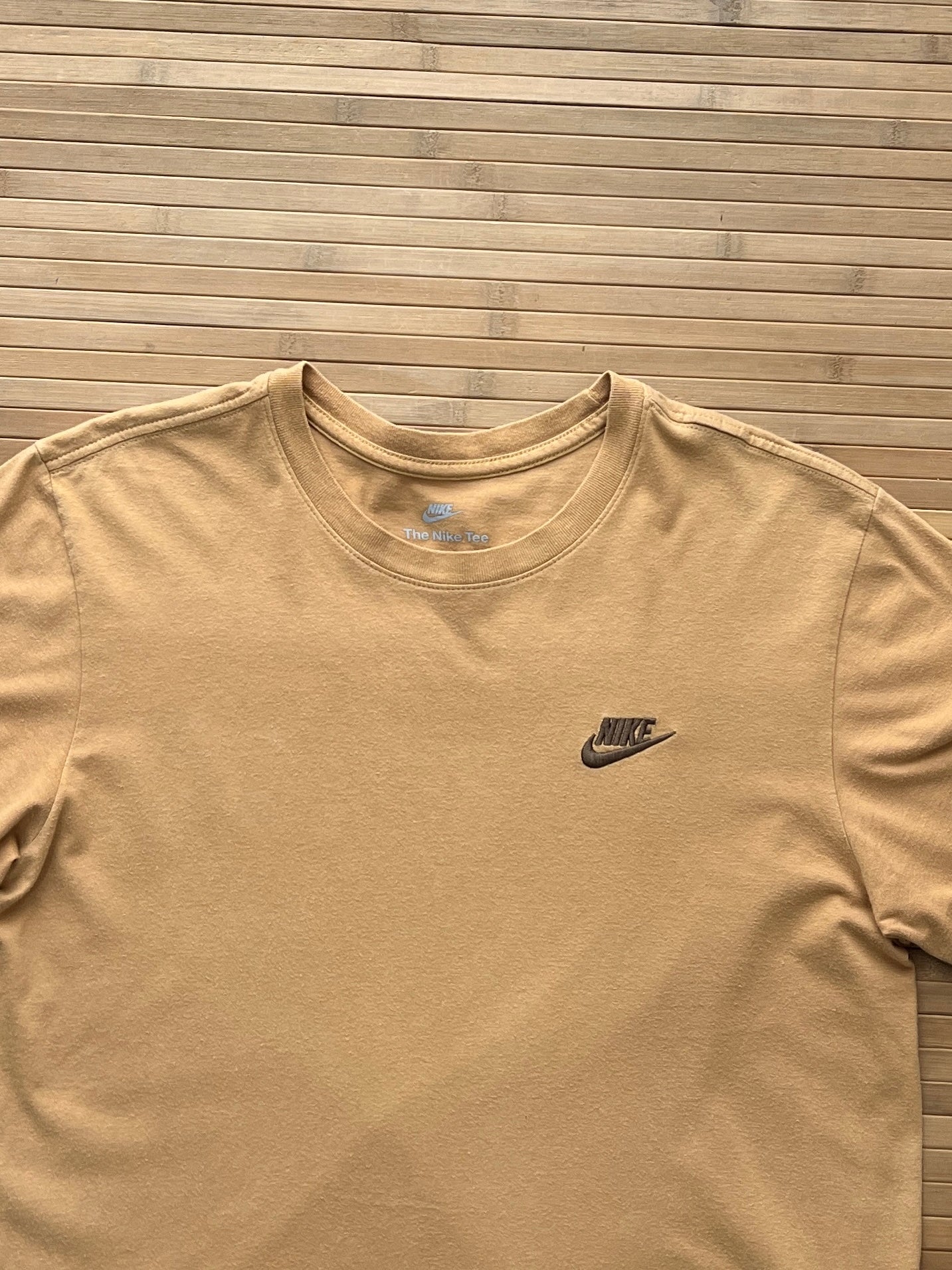 Nike Tshirt (L)