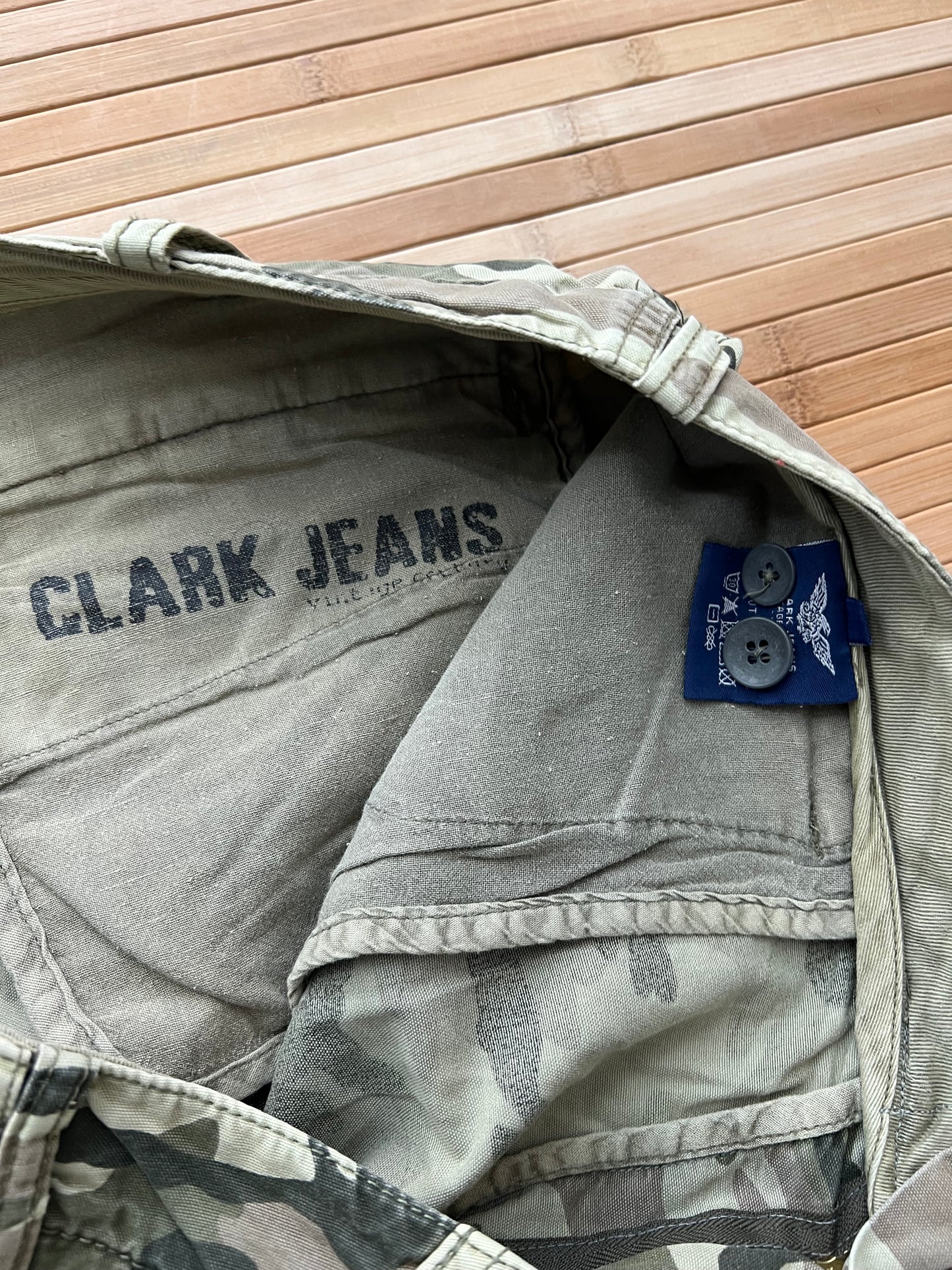 Camo Cargo Shorts (38)