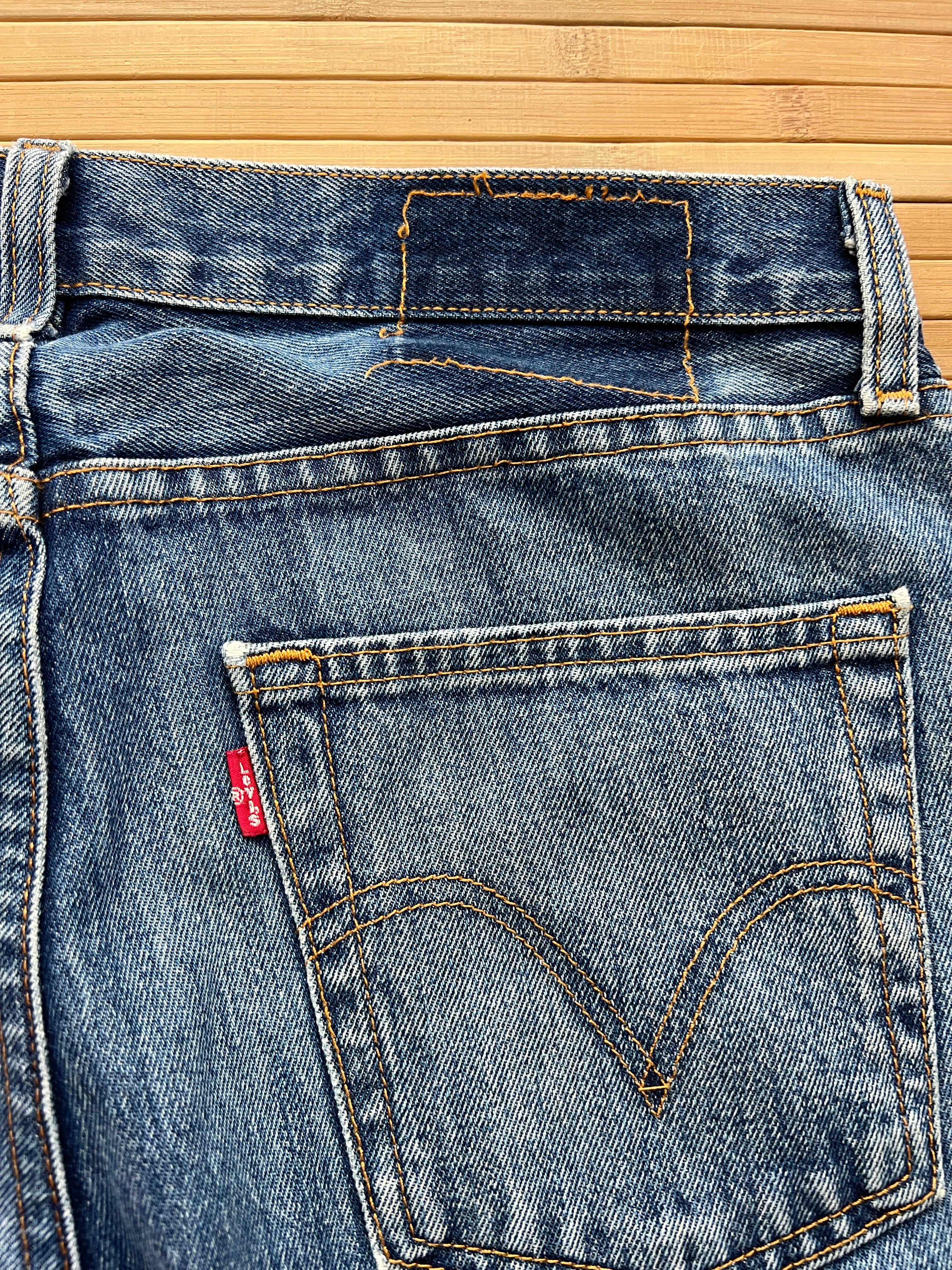 Levis Jeans (32x30)