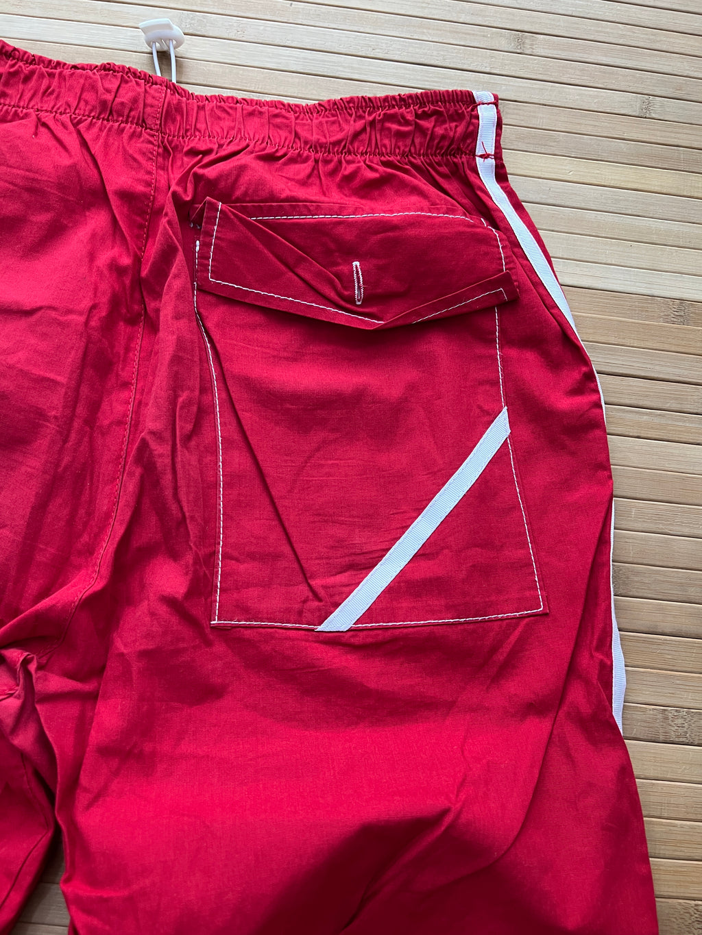 Red Capris 🙋‍♀️ (28/30)