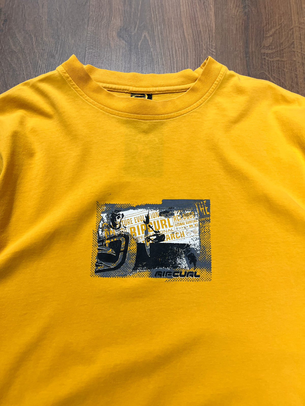 Rip Curl 90s T-shirt (L)