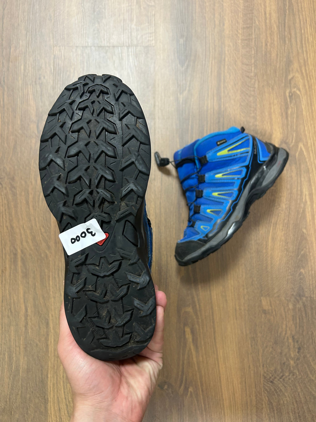 Salomon 🙋‍♀️ Goretex Boots (38)
