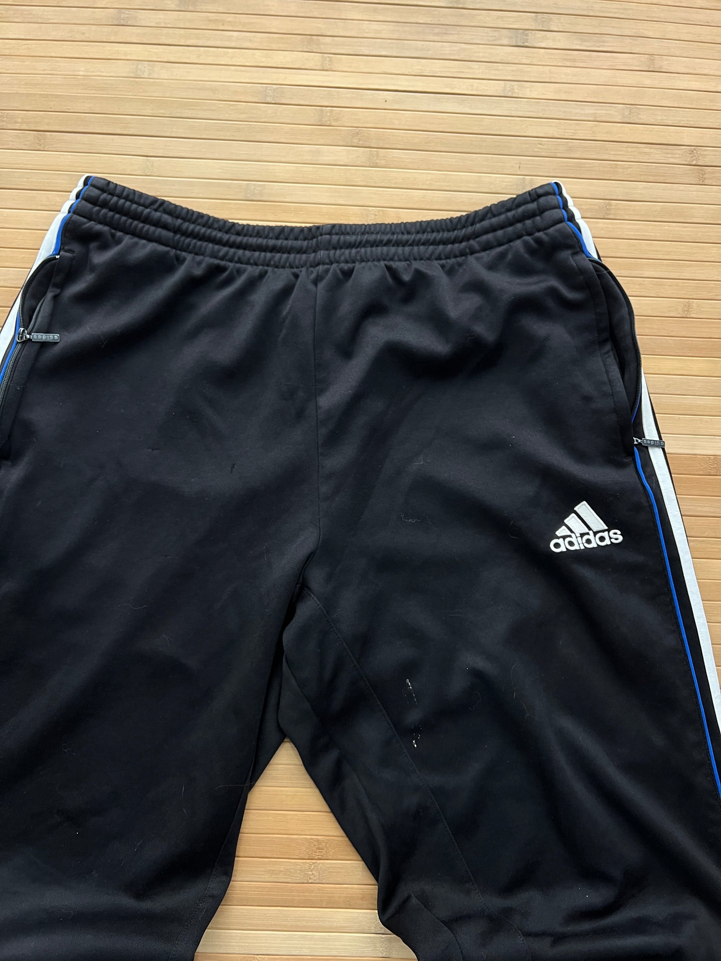 Adidas Sweatpants (L)