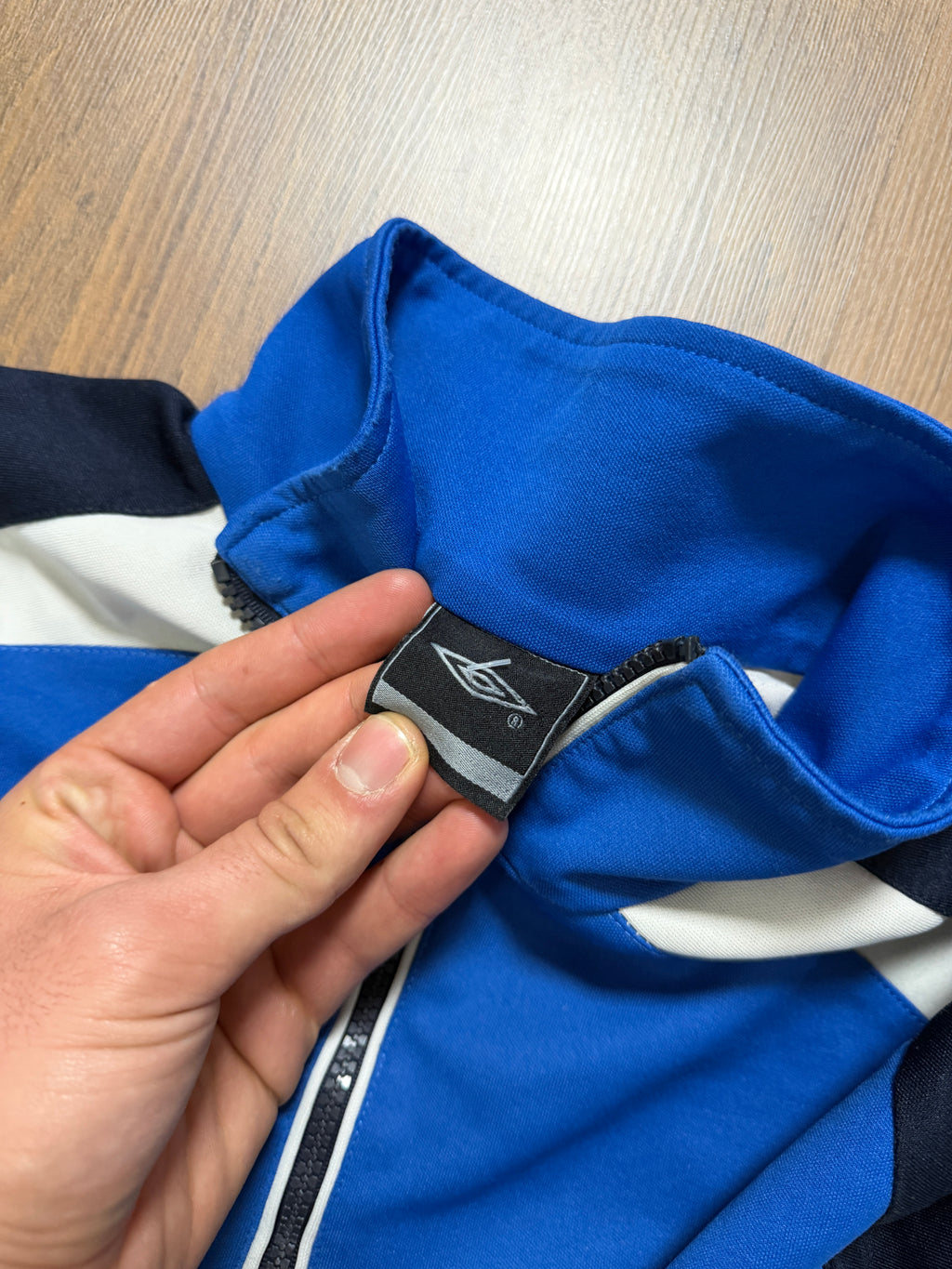 Vintage Umbro Quarter Zip (M)