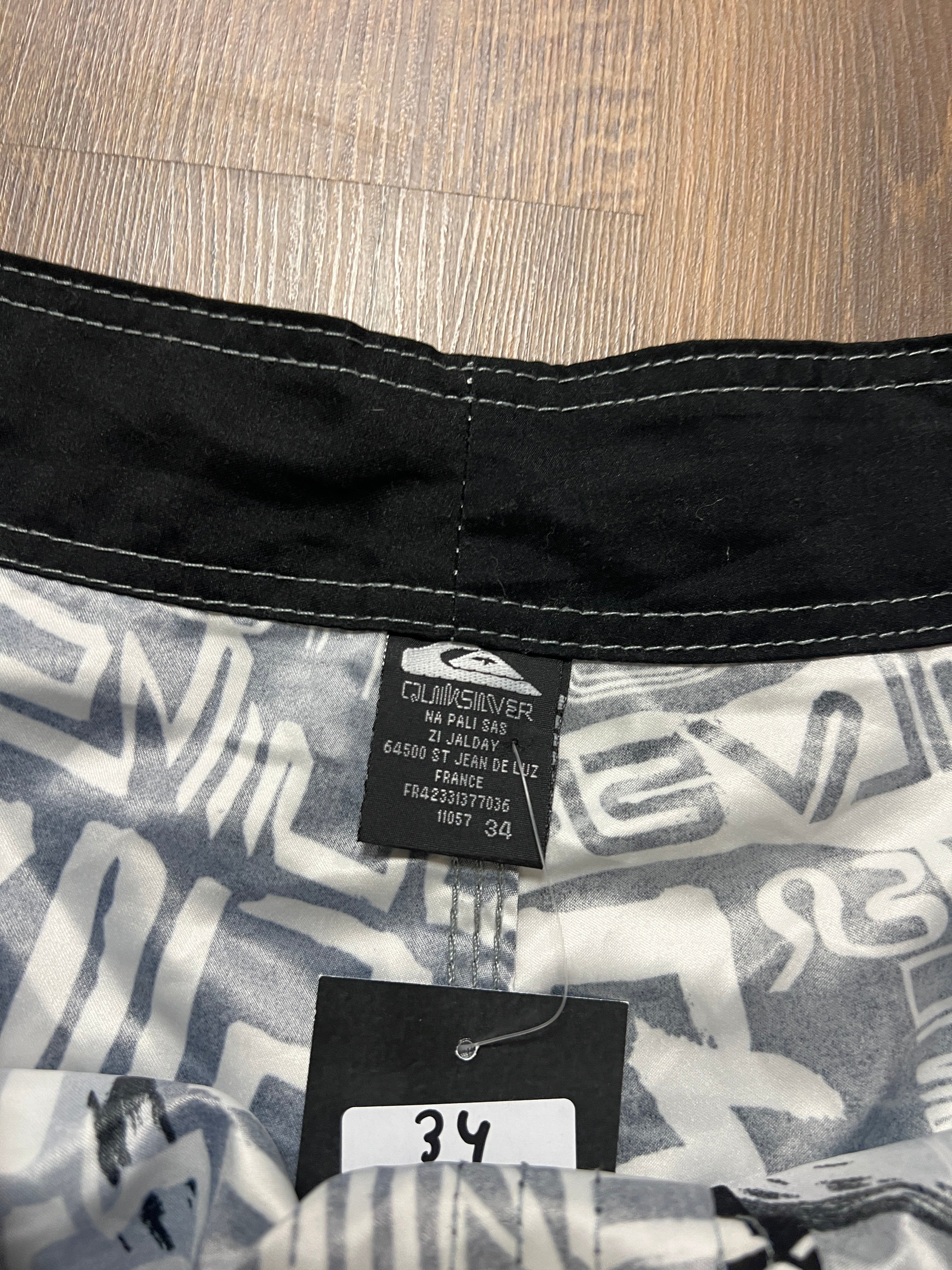 Quicksilver aop board shorts (36)