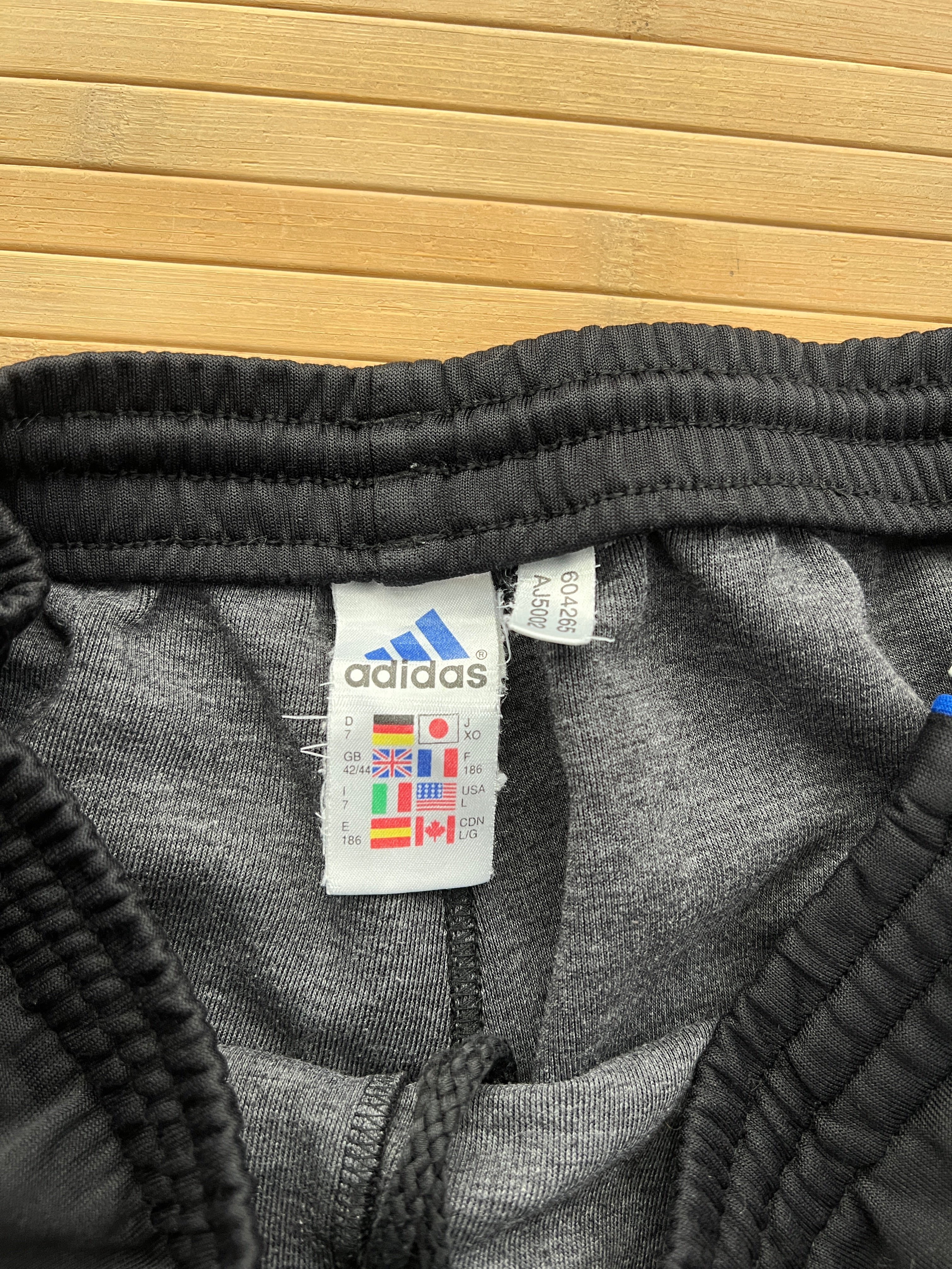 Adidas Sweatpants (L)