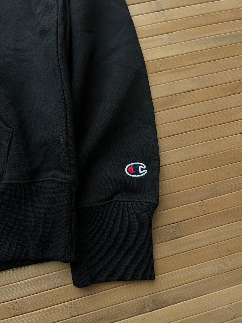 Champion Hoodie new with tags (S)