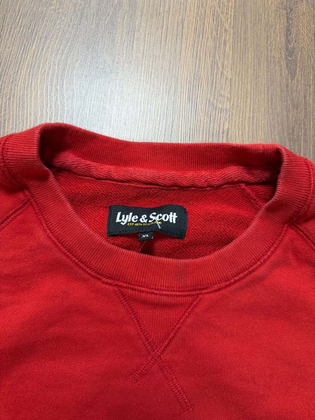 Lyle Scott Badge Sweater (L)