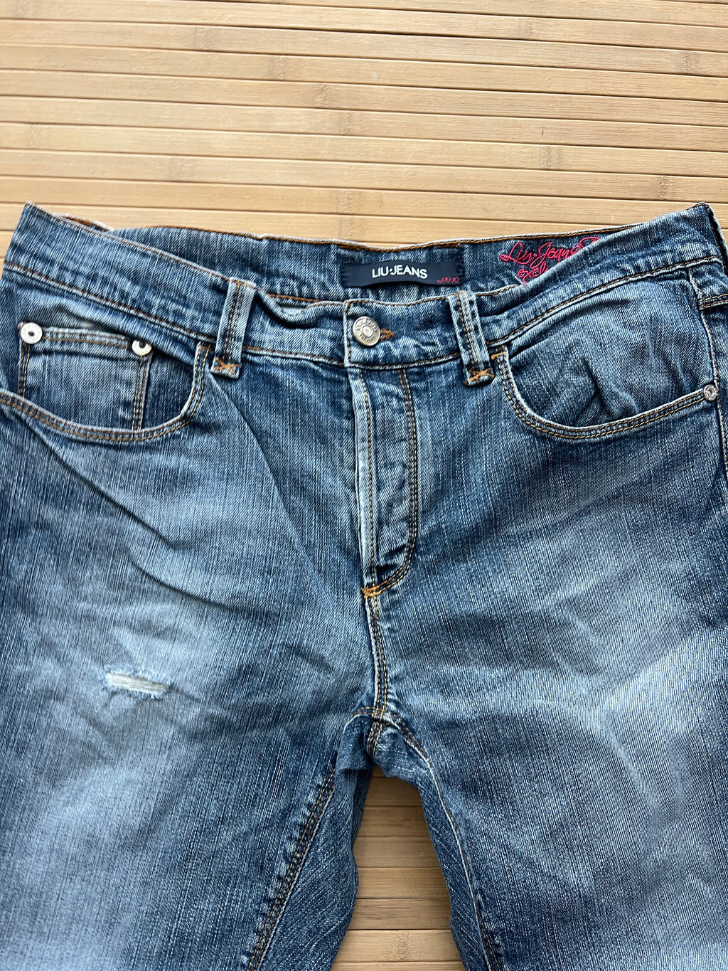 Liu Jeans 🙋‍♀️ (32x30)