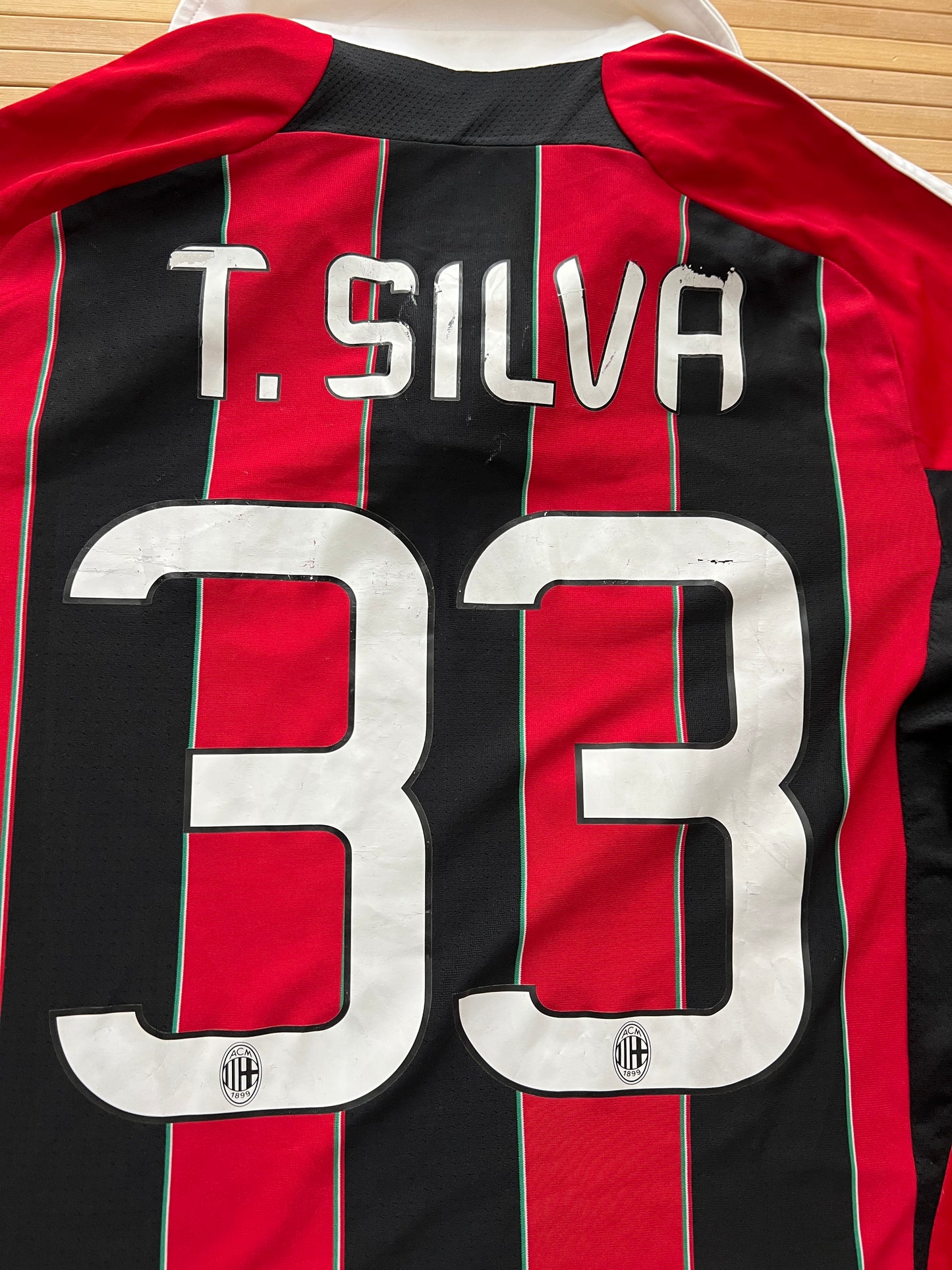 Milan 2010/11 Thiago Silva Home Jersey (M)