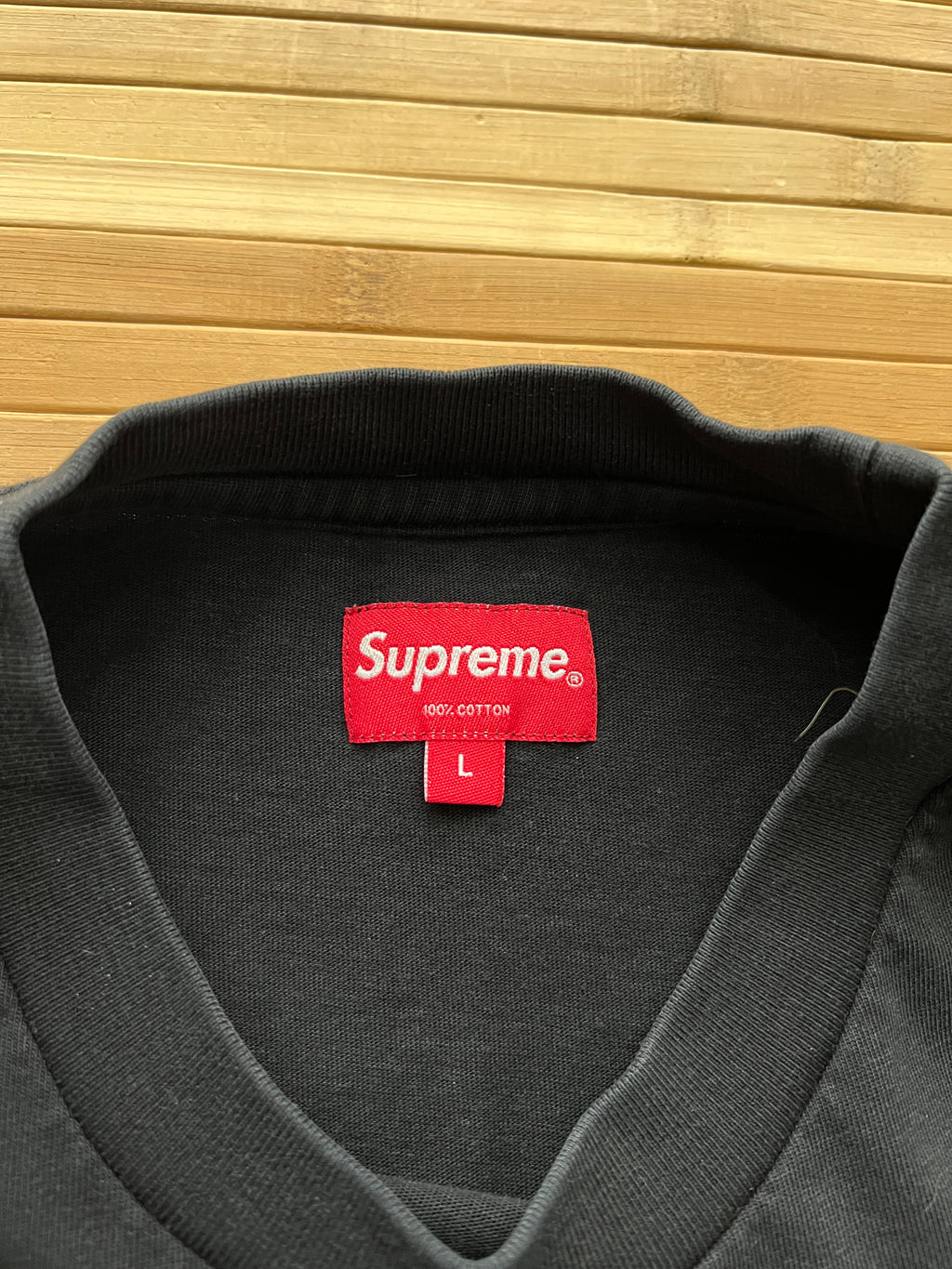 Supreme Small Box Logo (XL)