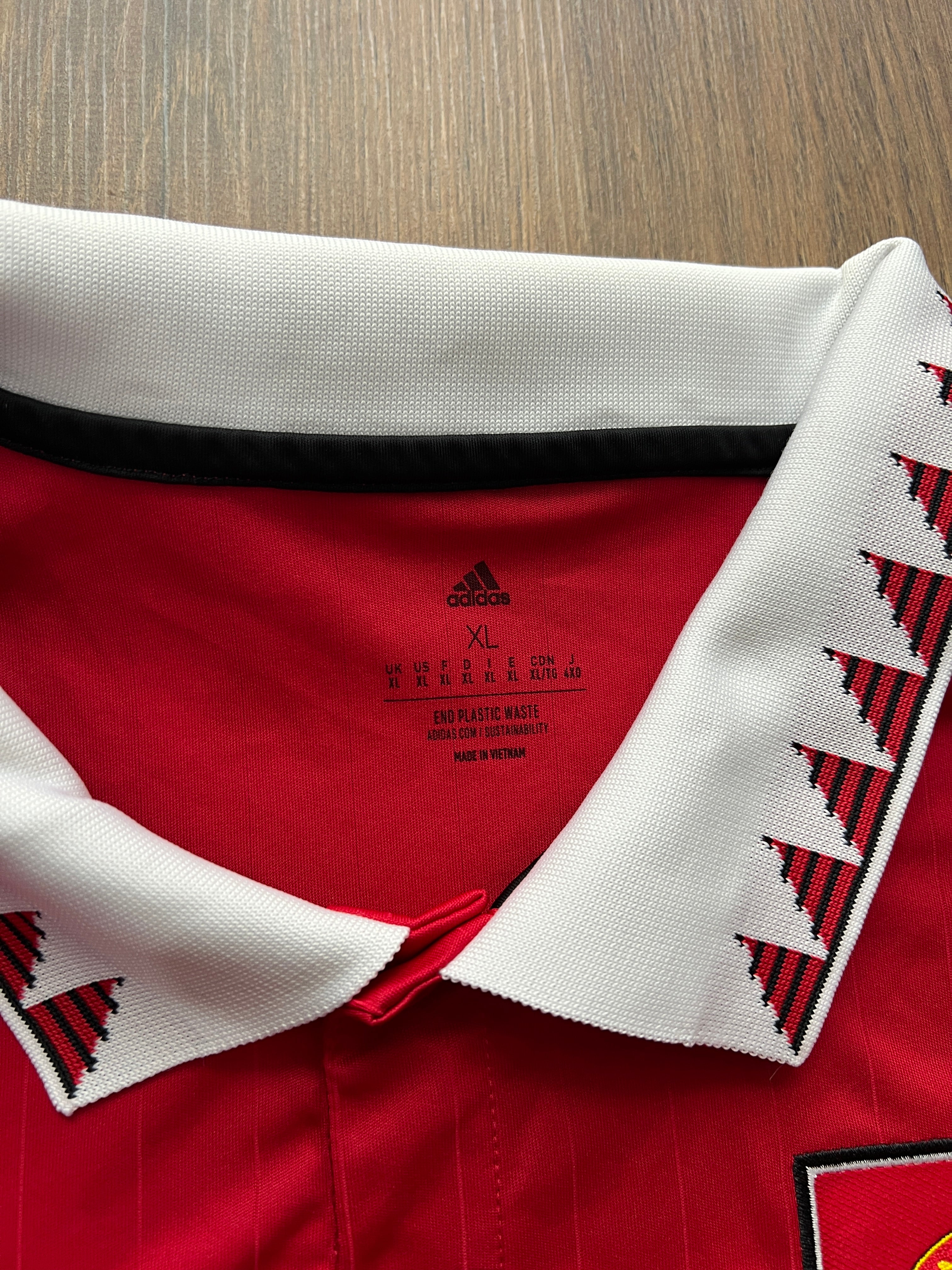 Manchester United 2022/23 Home Jersey (XL)