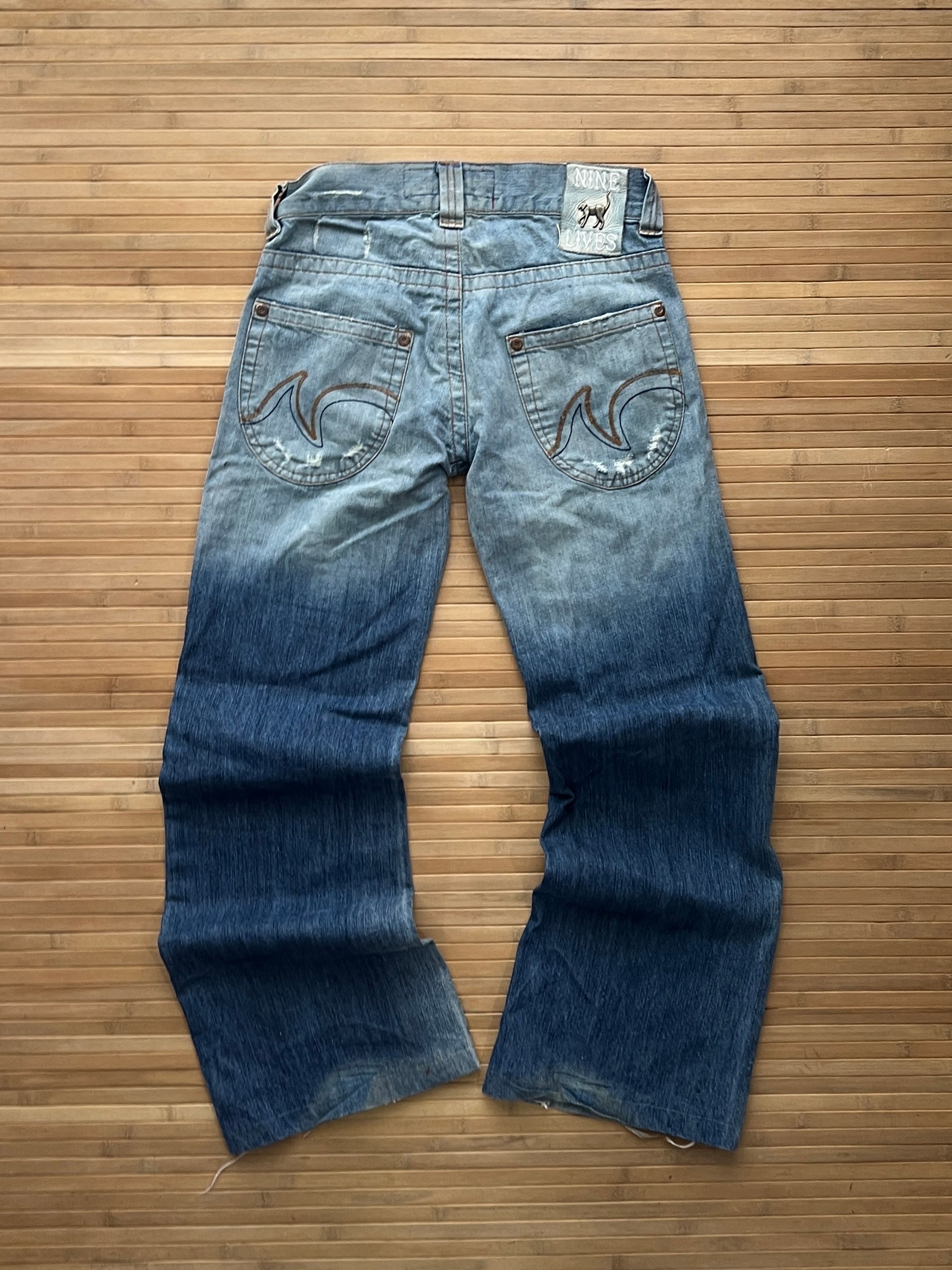 Nine Lives Flared Jeans 🙋‍♀️ (26x30)