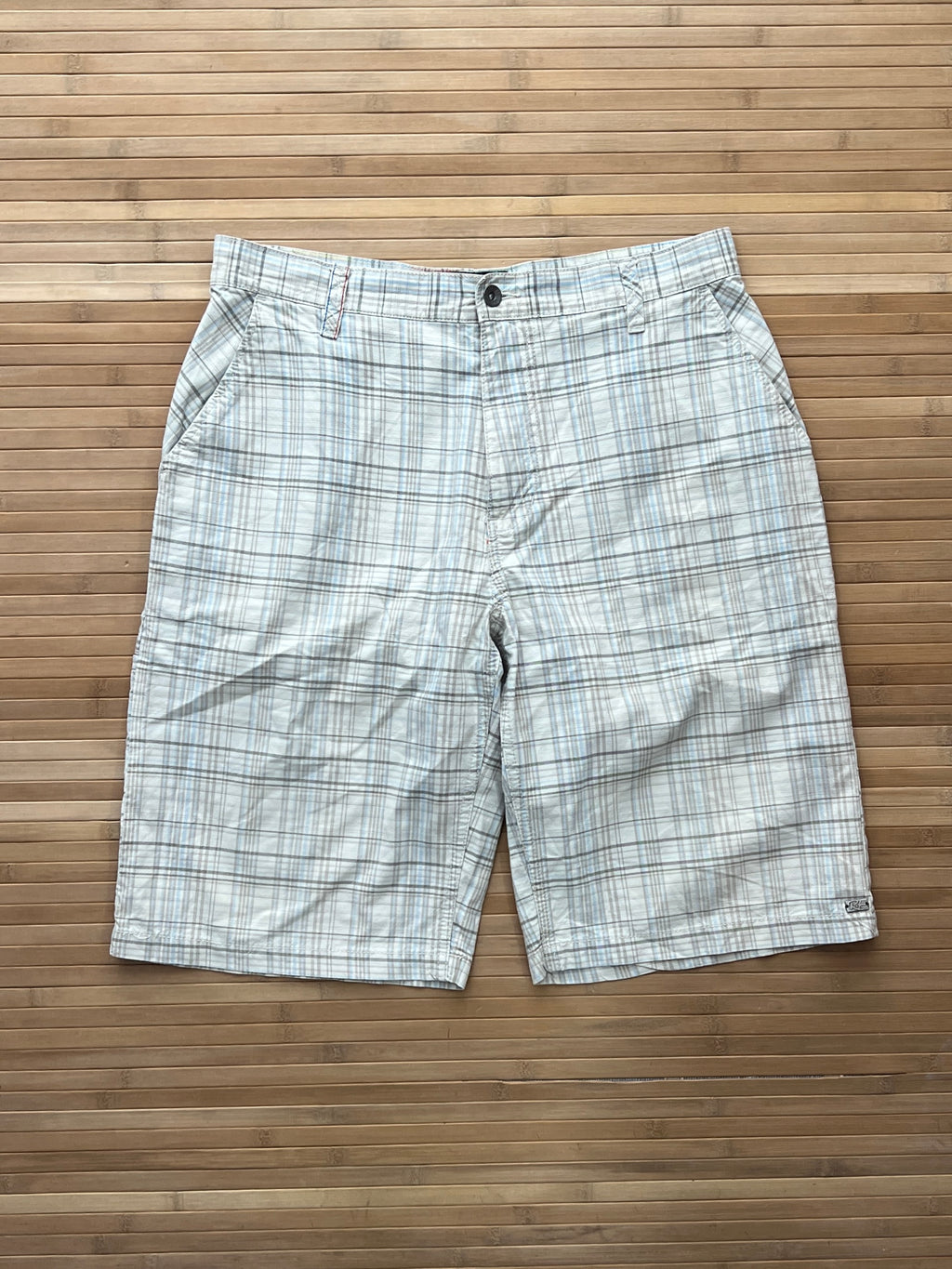 Reef Striped Shorts (32)