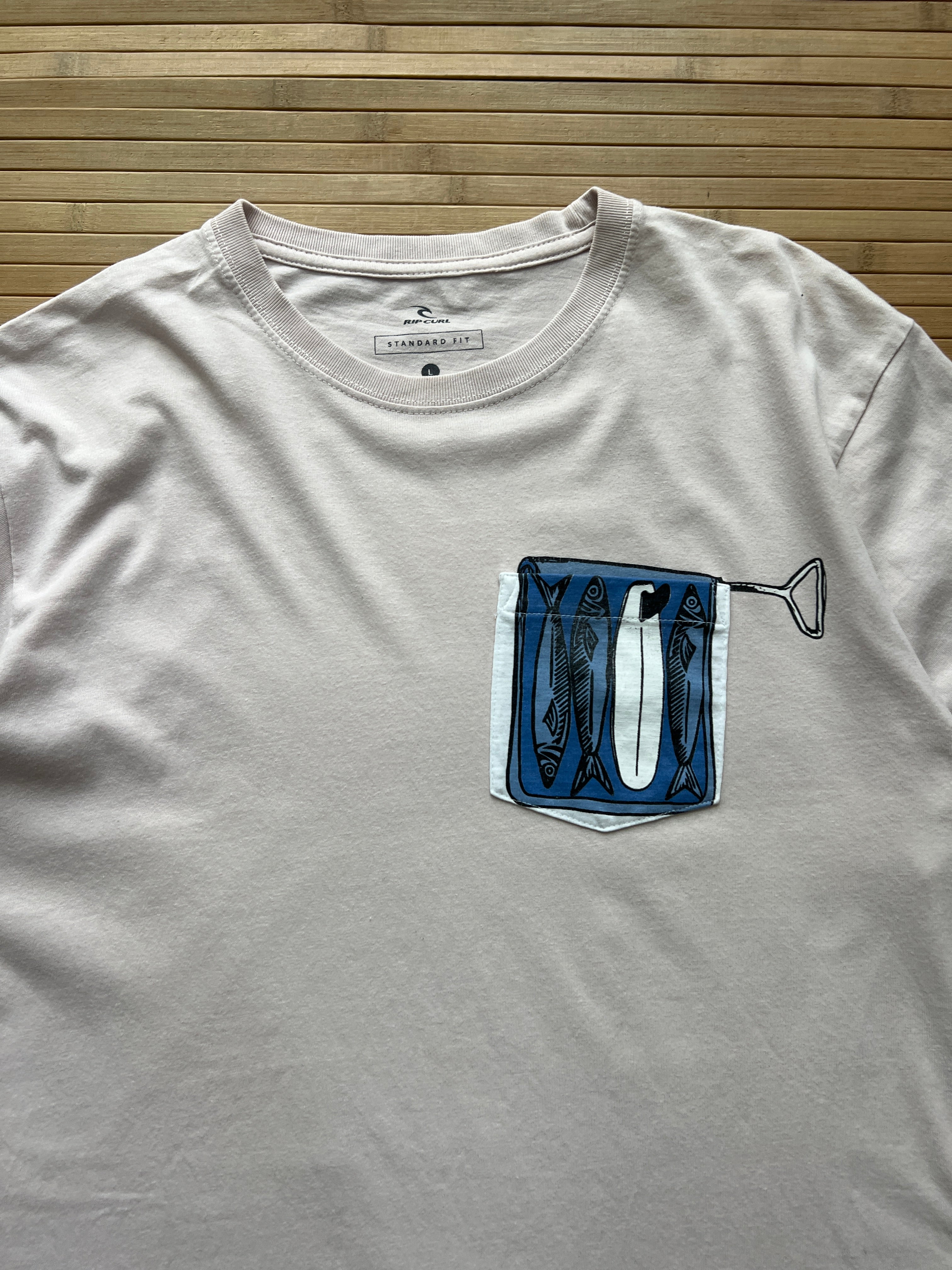 Rip curl Tuna Can Tshirt (L)