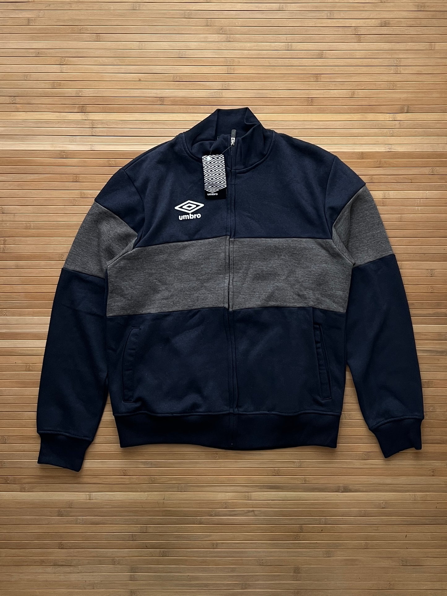 Umbro Zip Up new with tags (M)
