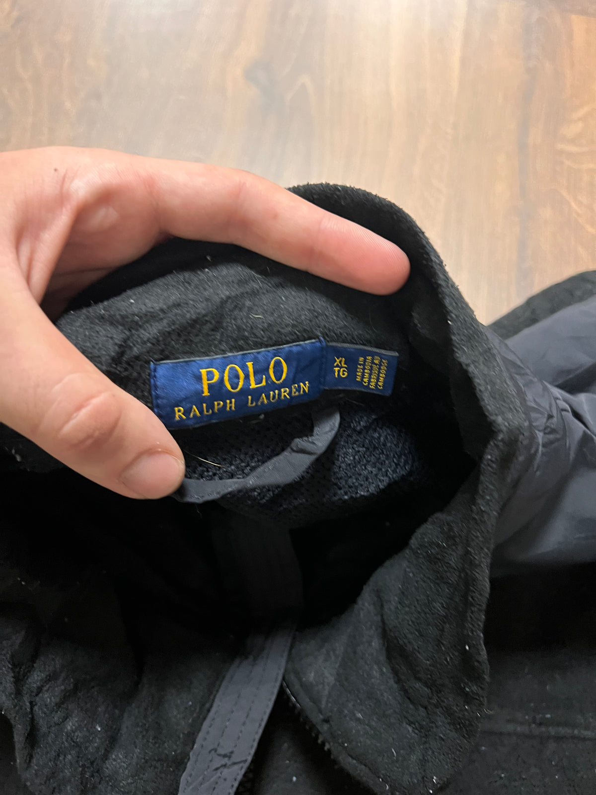 Polo Black Fleece (L)