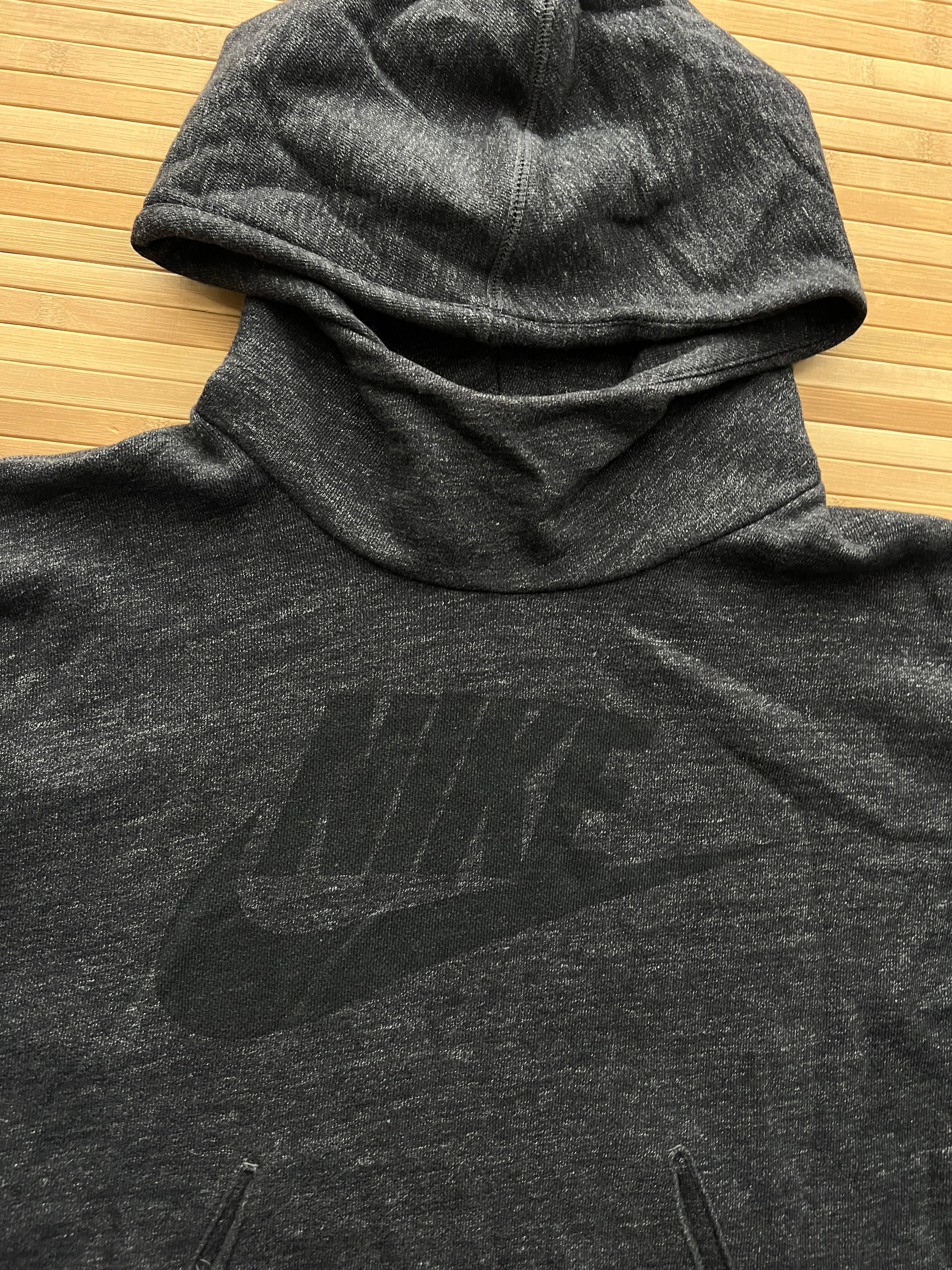 Nike Hoodie 🙋‍♀️ (M)