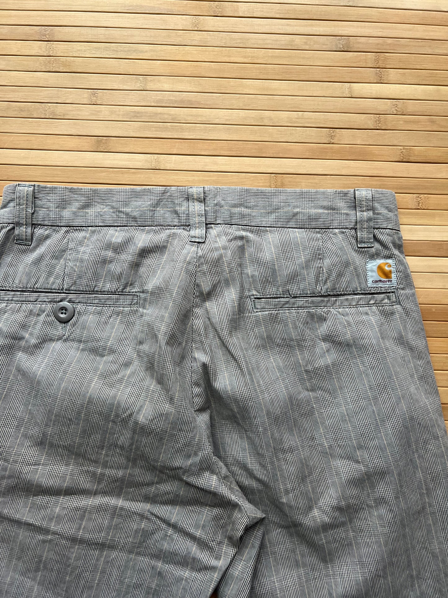 Carhartt Stripped Shorts (32)