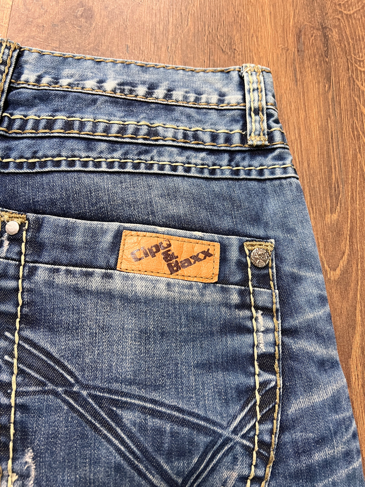 Cipo Bax Y2K jeans(38x34)