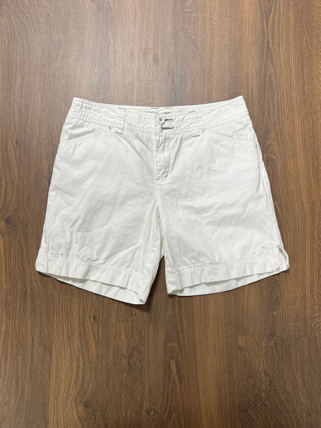 White Embroidery Shorts🙋‍♀️ (30)