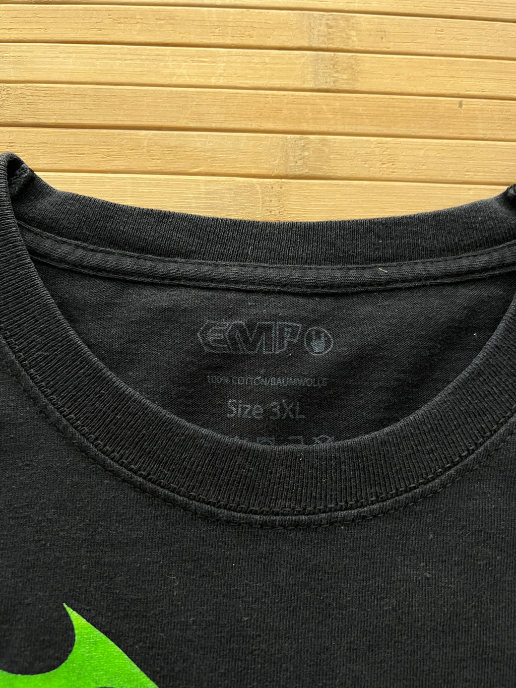 Tribal Tshirt (2XL)