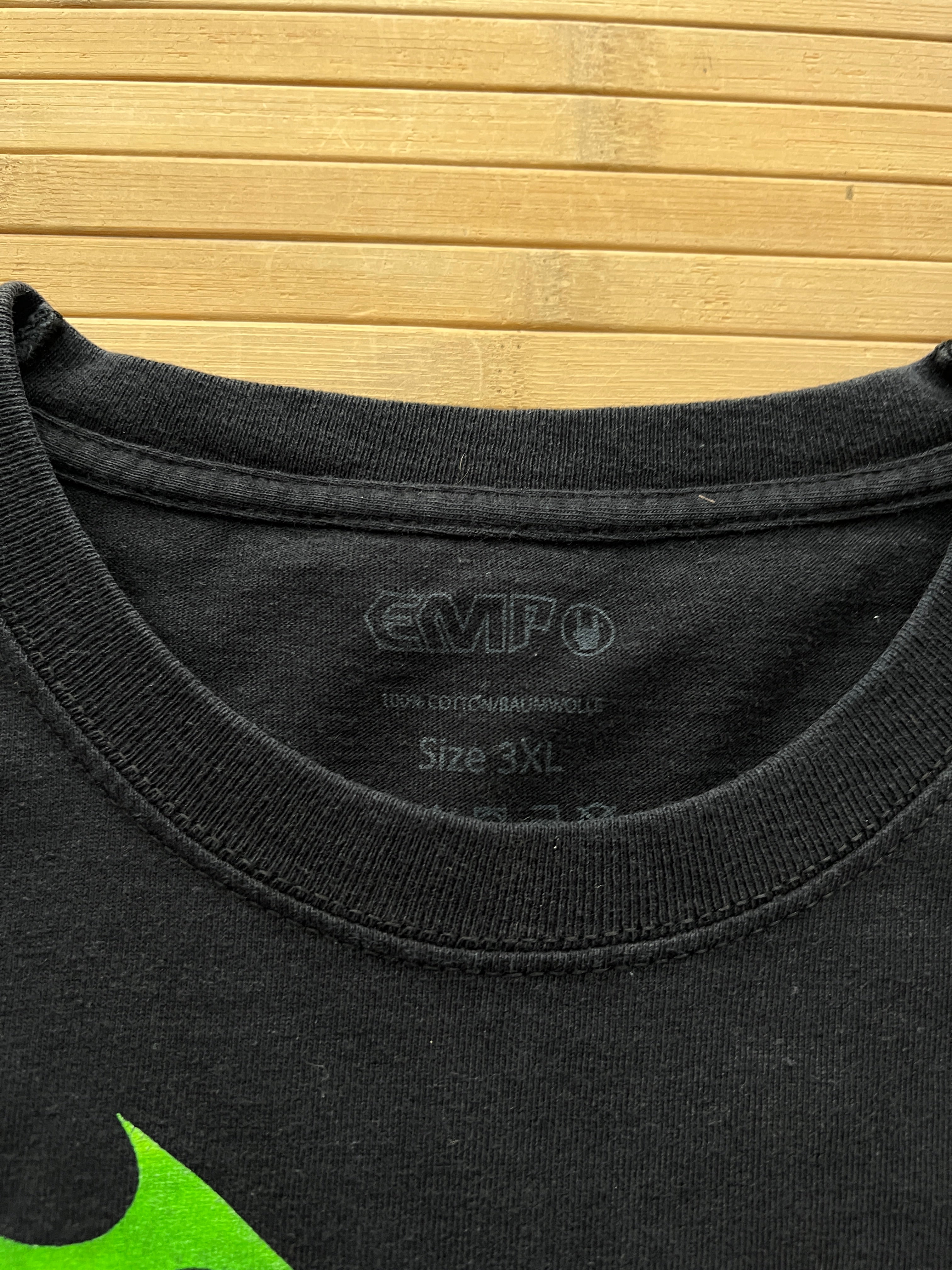 Tribal Tshirt (2XL)