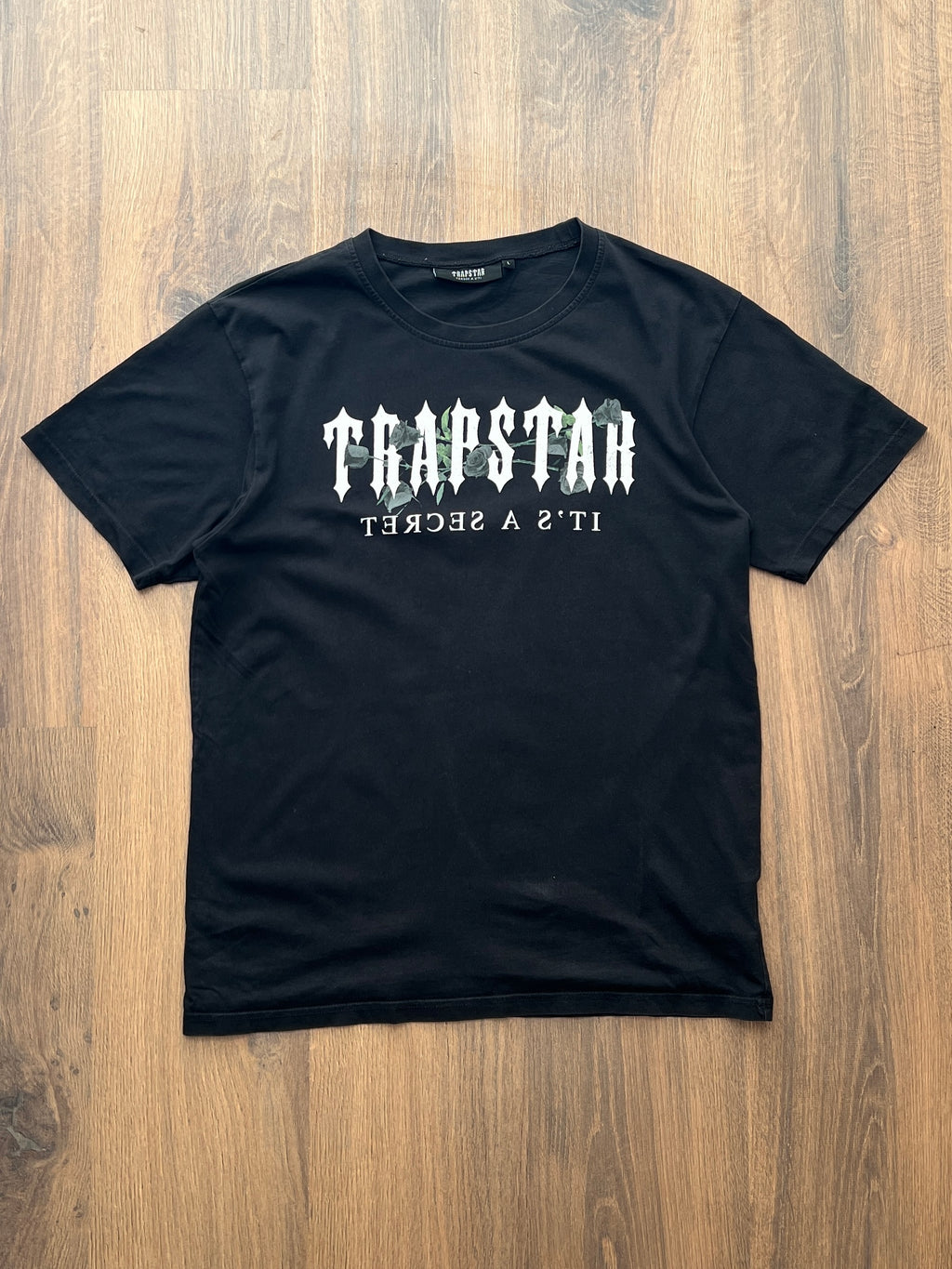 Trapstar Roses Tshirt (L)
