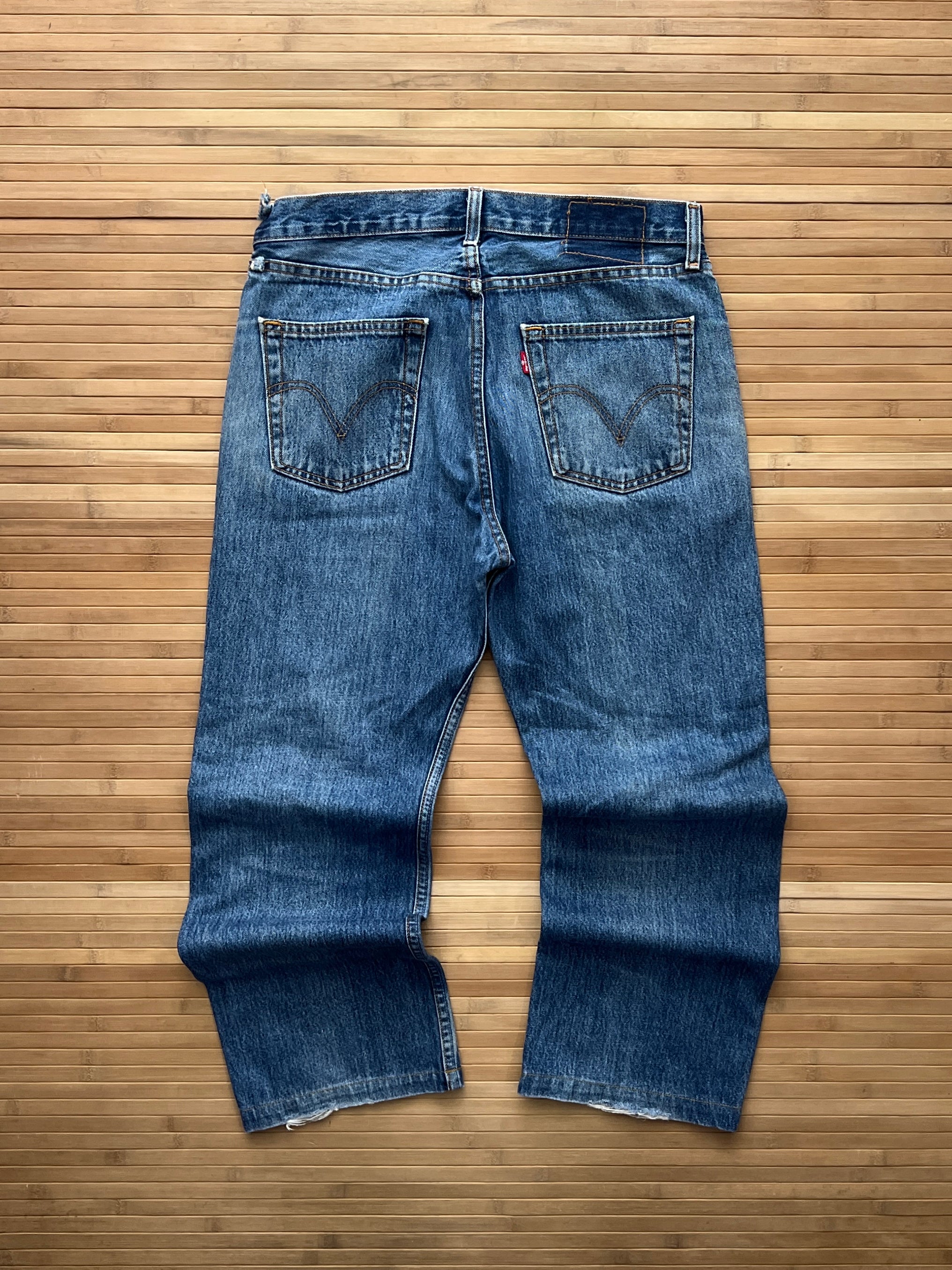 Levis Jeans (32x30)