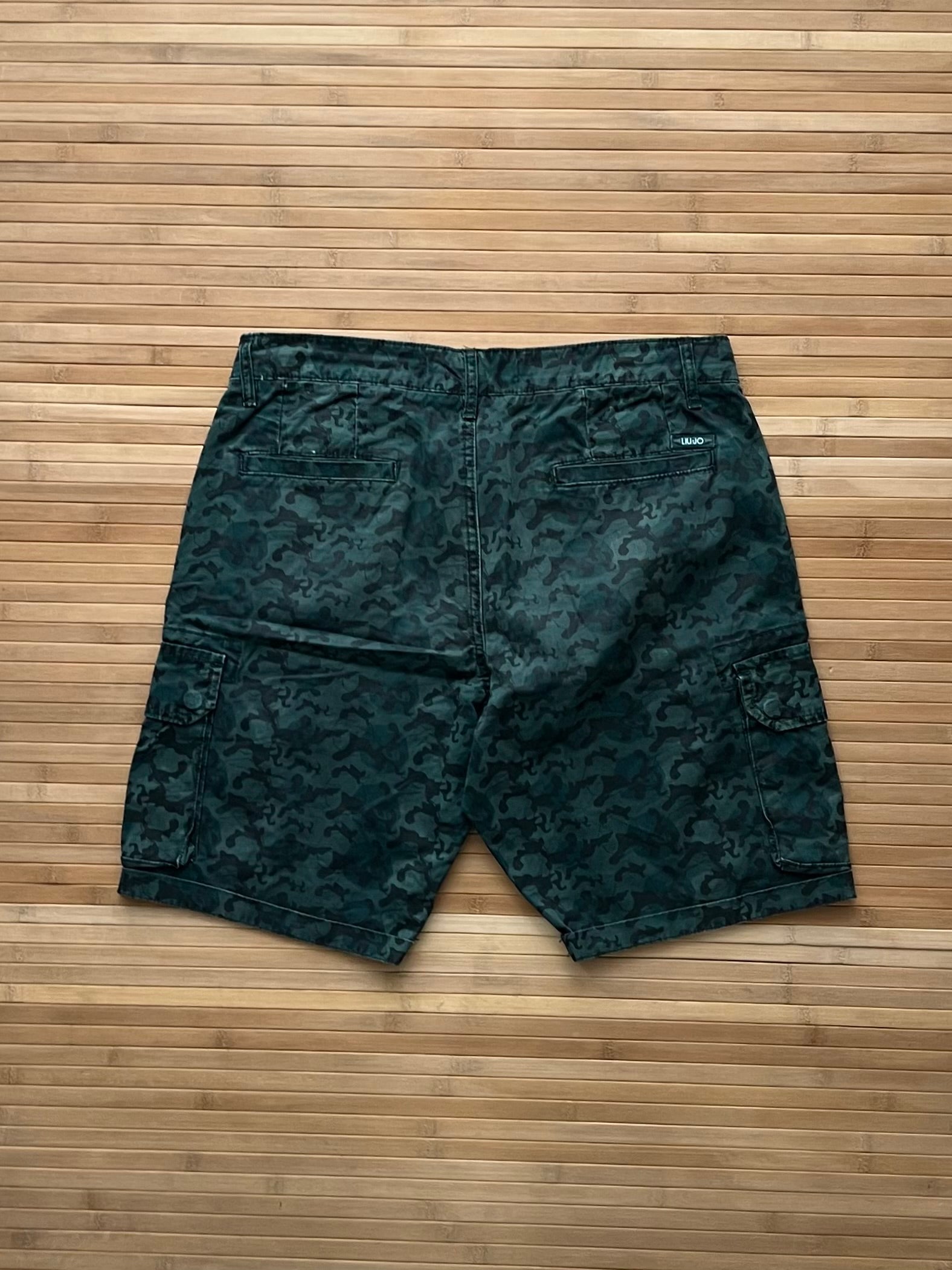 Liu Jo Camo Cargo Shorts (32)