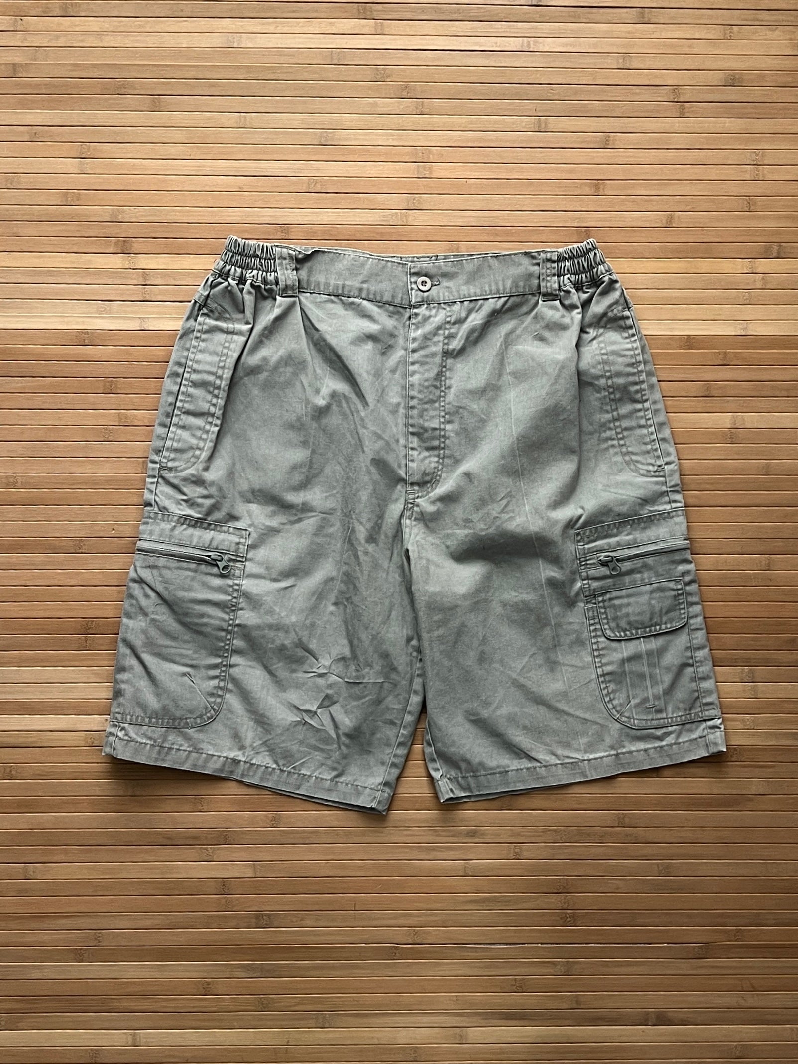 Frank Cargo Shorts (30)