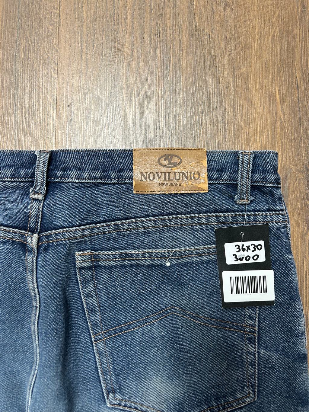 Novilunio Baggy Jeans (36x30)