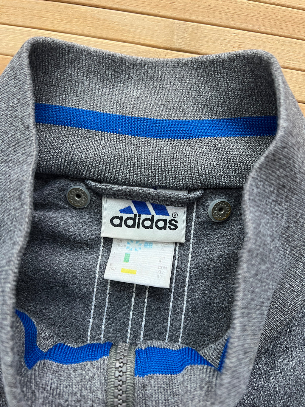 Adidas Vintage Zip Up (XL)