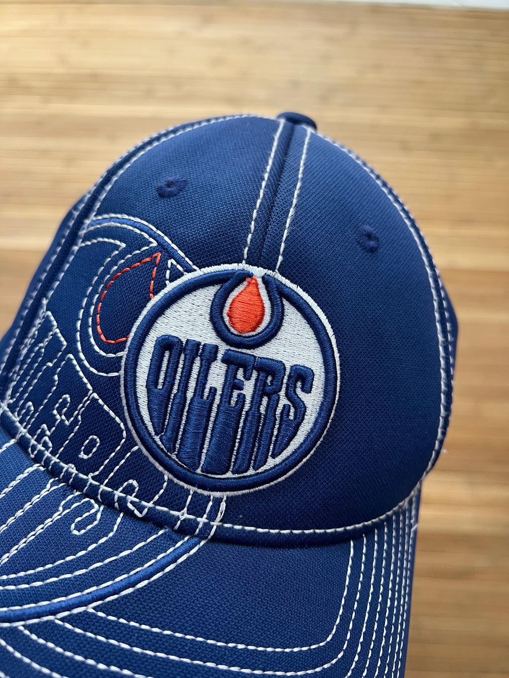 Oilers NHL Hat (one size)