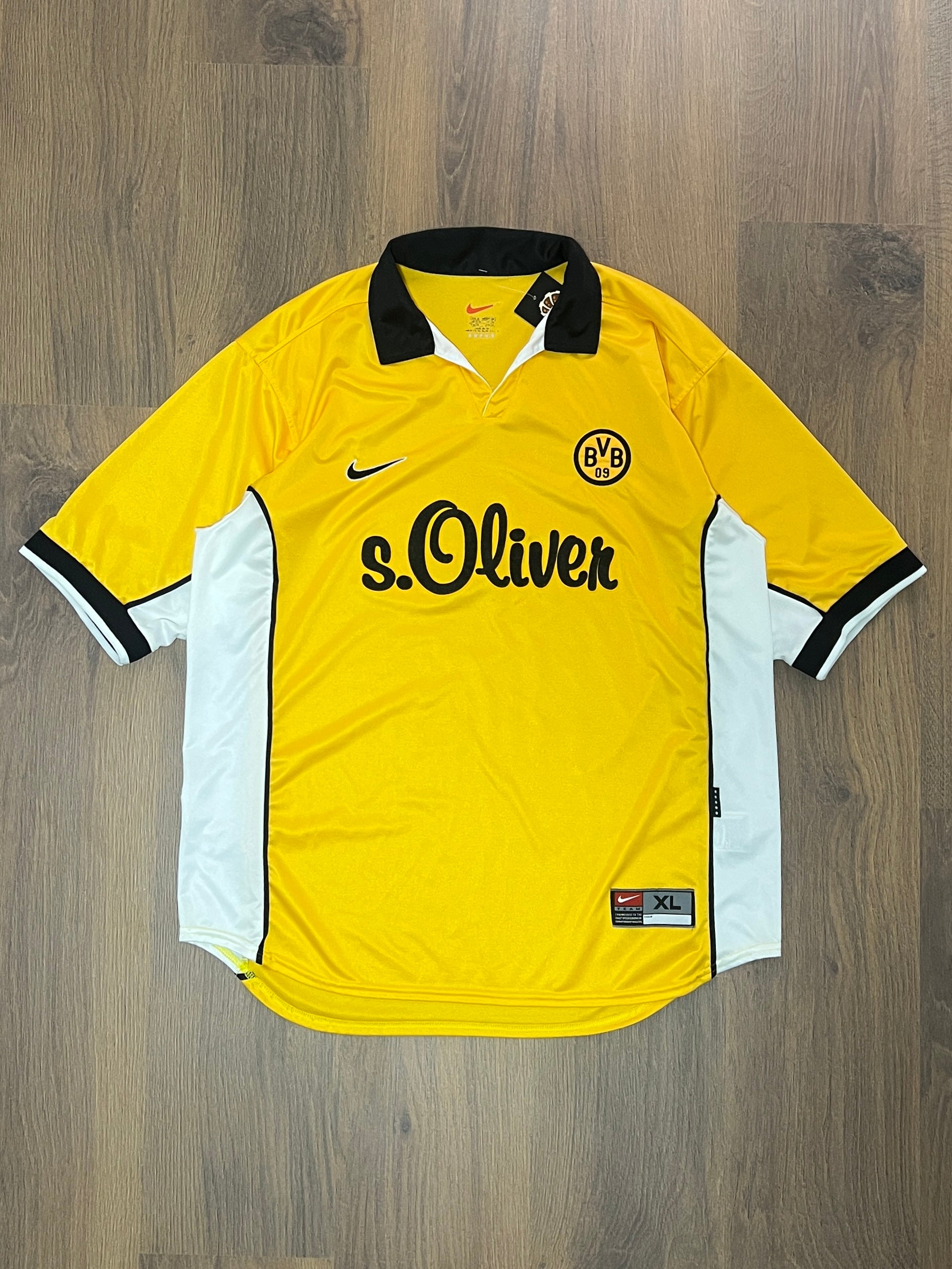 Borussia Dortmund 1998-00 Home Jersey (XL)