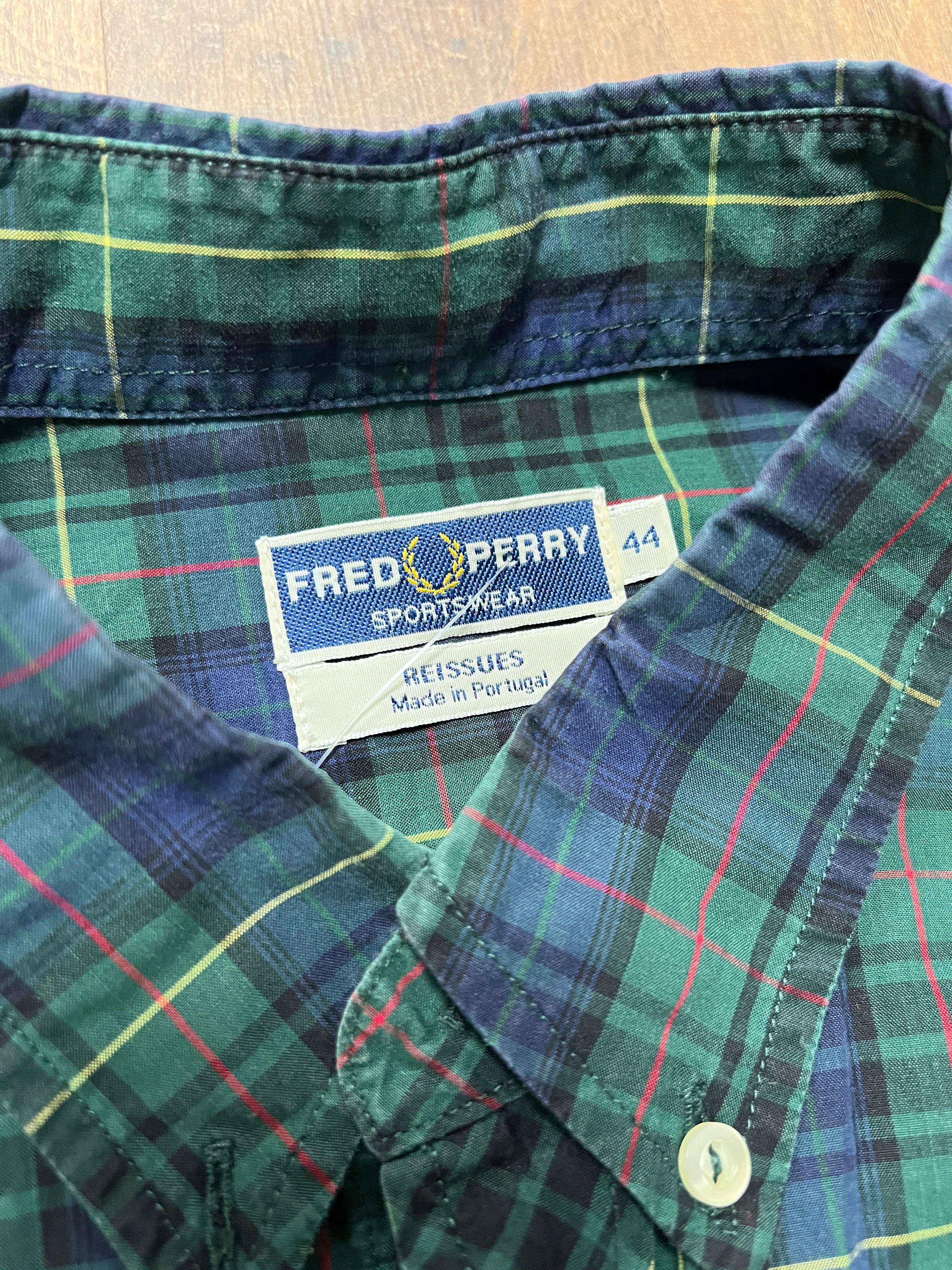 Fred Perry Chequered Shirt ( L)